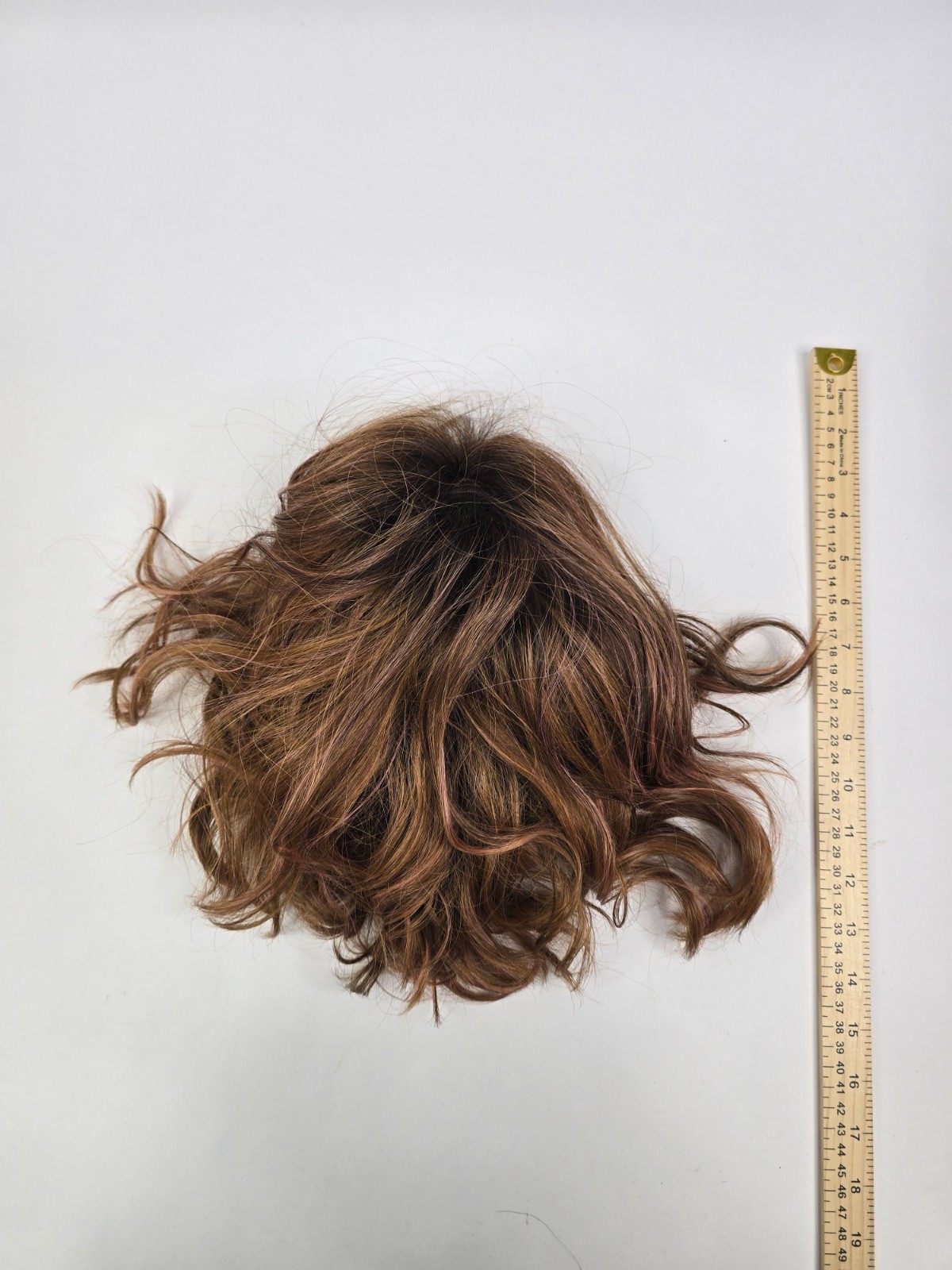 Elle Wille Stella Mono Part High Heat Hair Wig Short-Layered Cut Roasewood Brown