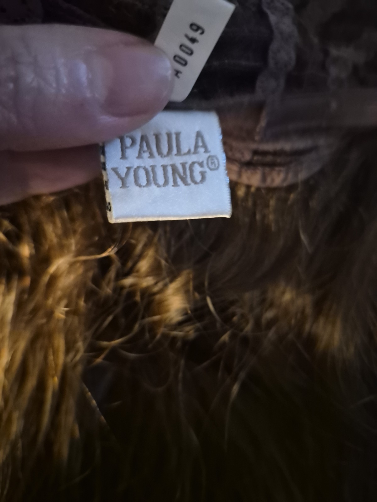 Paula Young Valentina 8/12A Wavy Layered Wig Medium Brown Classic Average Cap