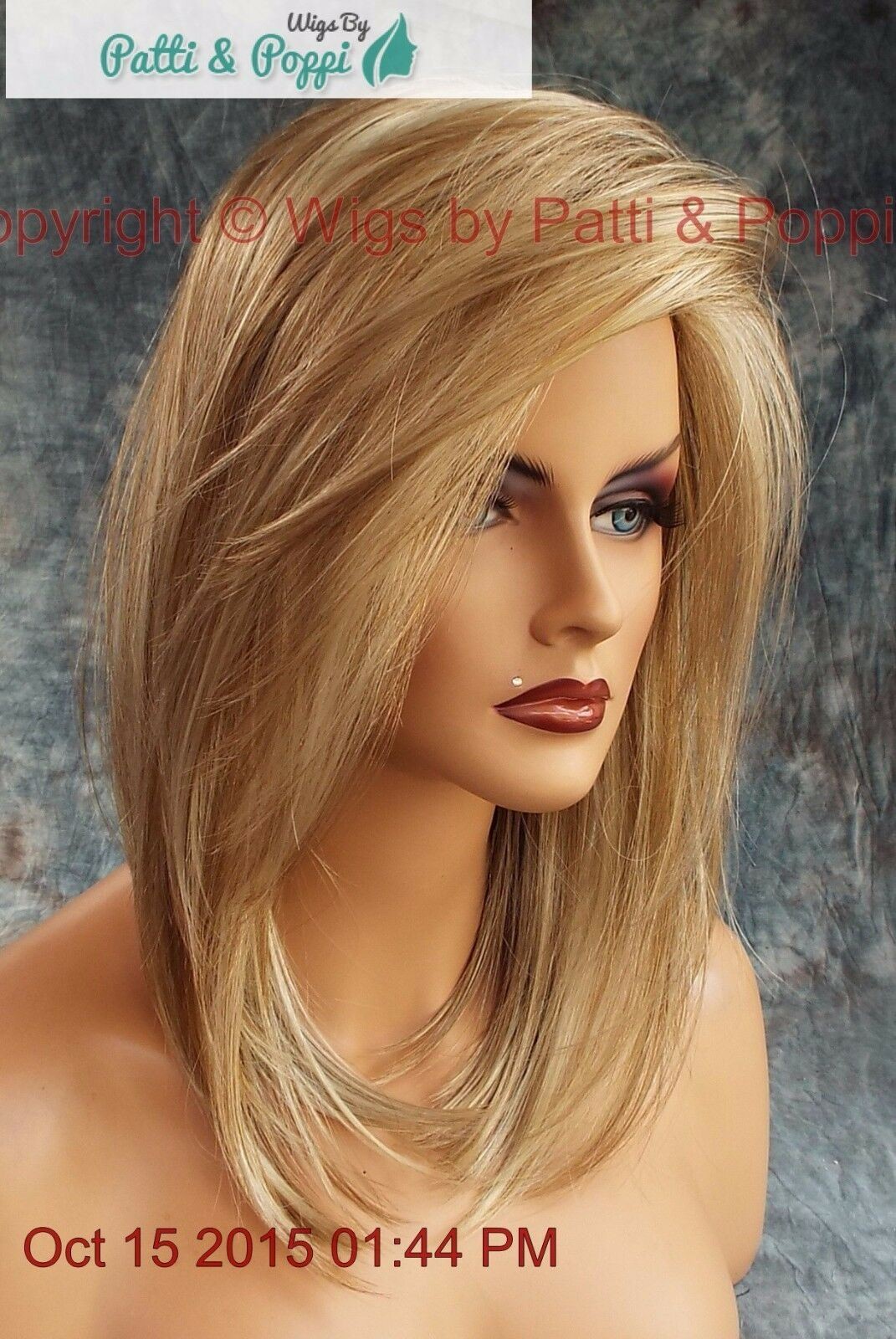 “LAINE” RENE OF PARIS WIG *CREAMY TOFFEE* SLINKY HOT MEDIUM BOB SIDE BANGS 524