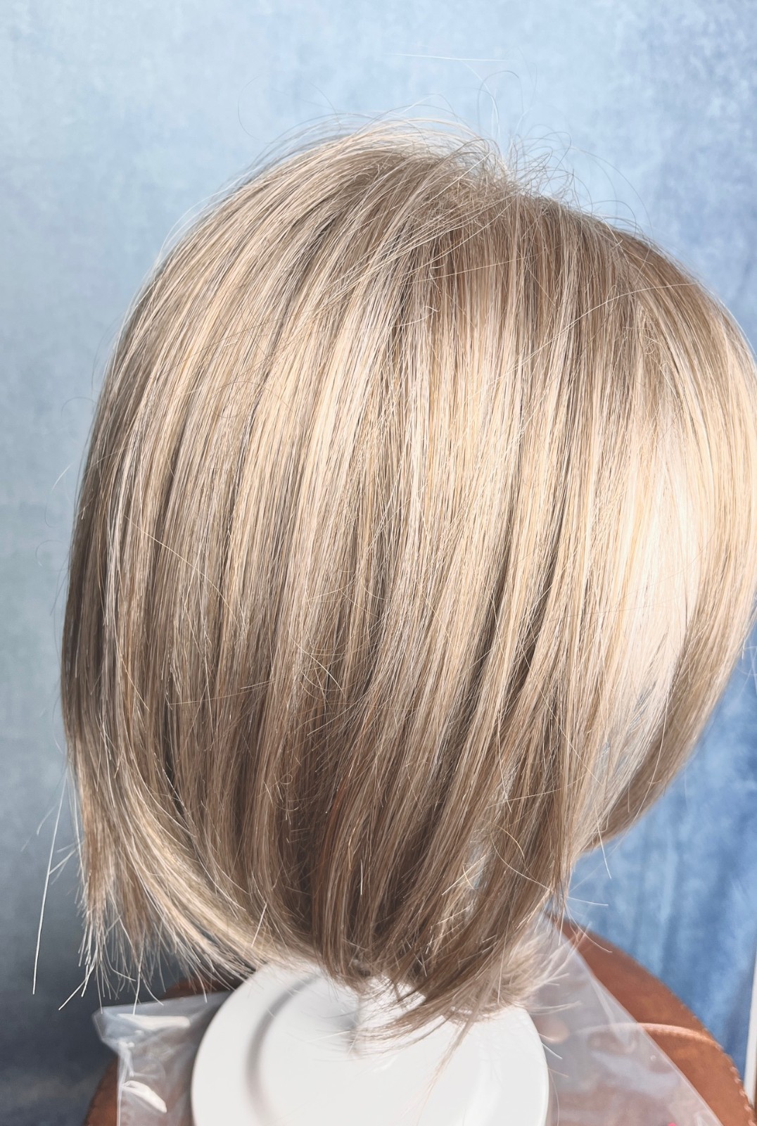 Godiva’s Secret Wigs ARIA Large in Frosted Taupe / EUC / Special order Large Cap