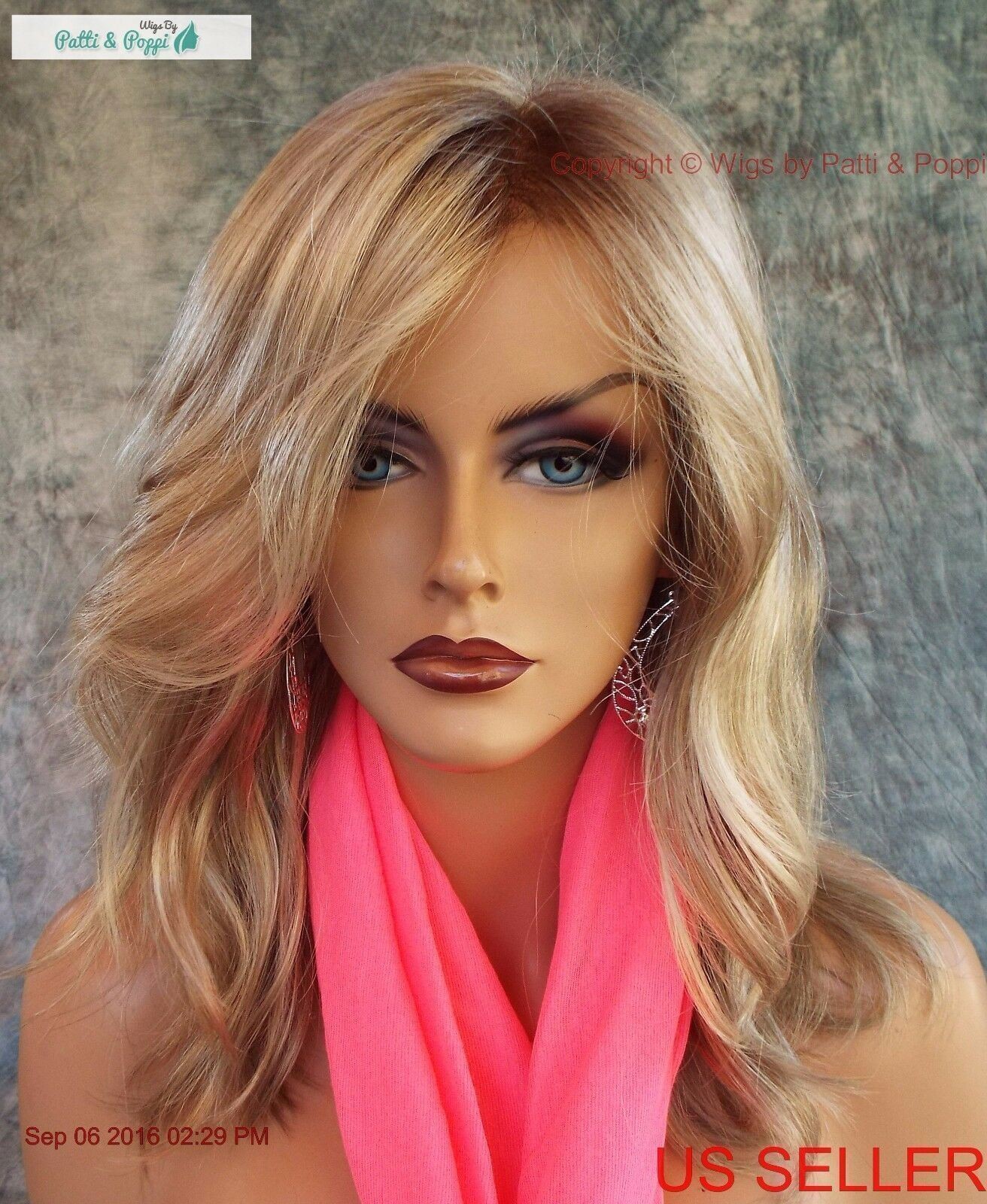 OCEAN | Front Lace Estetica Wig | CLR RH1488M | ULTIMATE BEACHY WAVES OPEN BOX