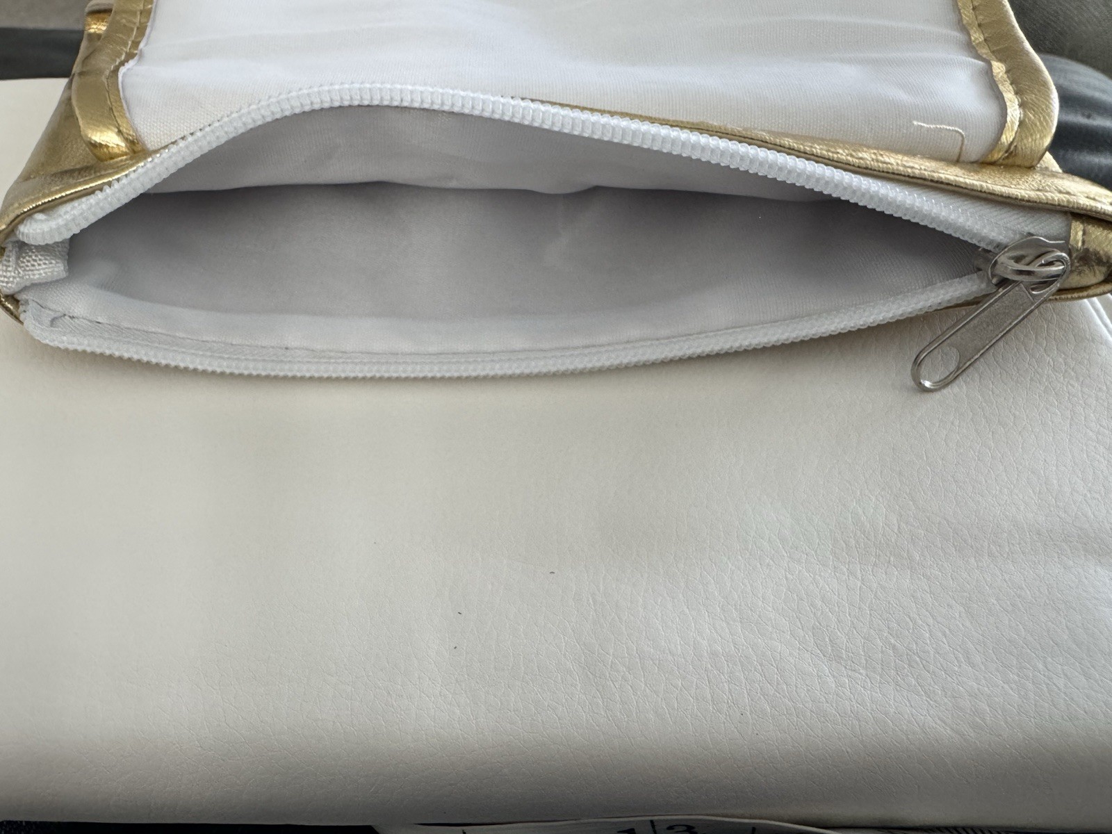 Hidden Crown Gold Metallic Hair Extensions Storage Clutch w/ Flap Closure New