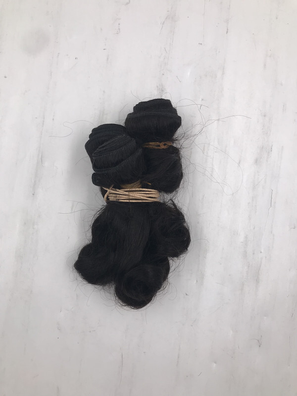 PACK OF 3 WOMENS 8″ WAVY DARK BROWN HAIR EXTENSION WEFTS