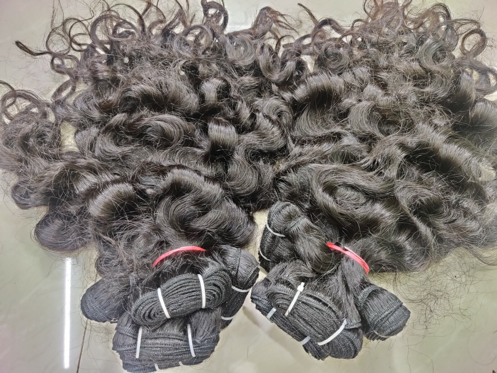 Best Quality Raw Tight Curly Human Hair Extension 100 Gram Bundles