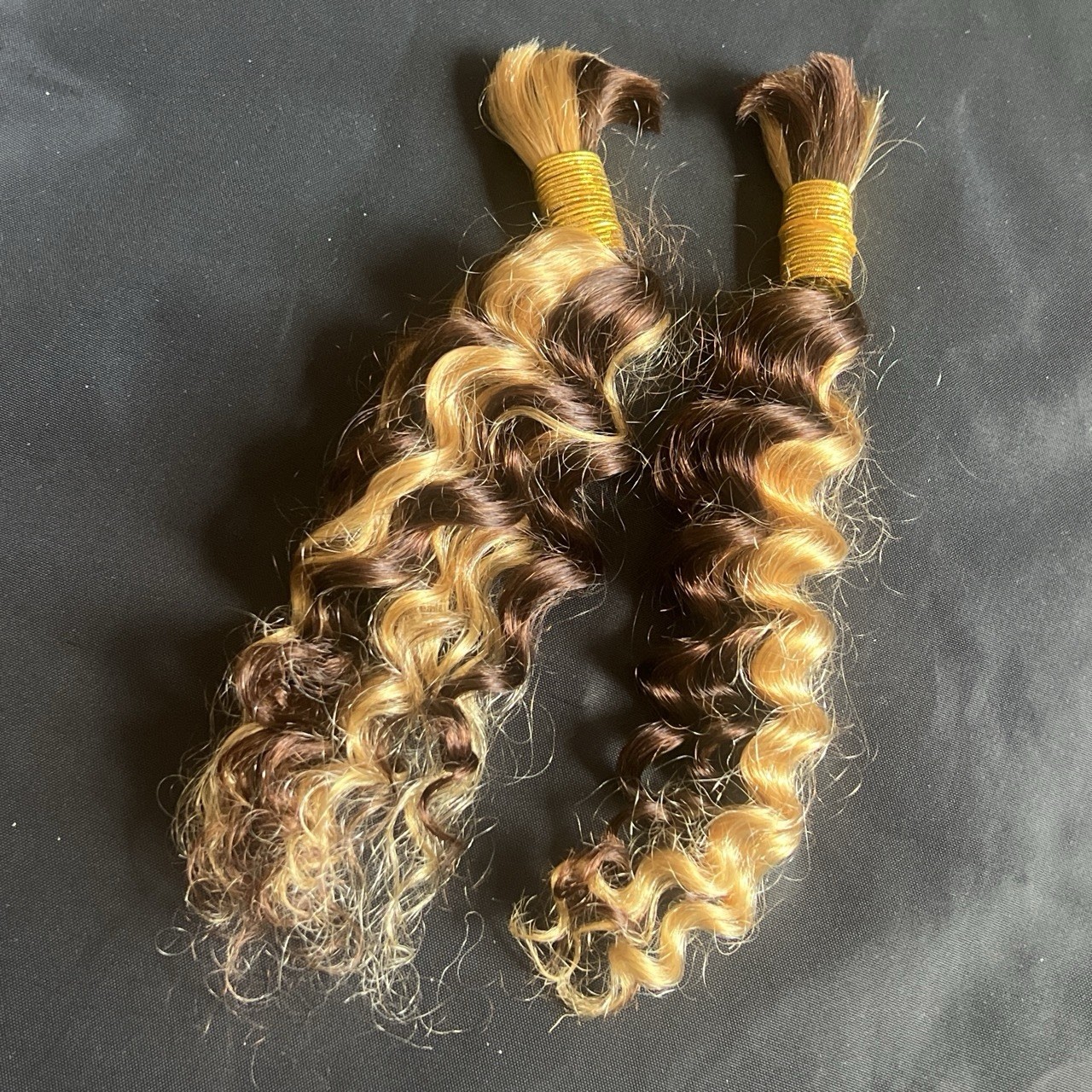 Honey Blonde Ombré Deep Wave 16 In Human Hair Bundles