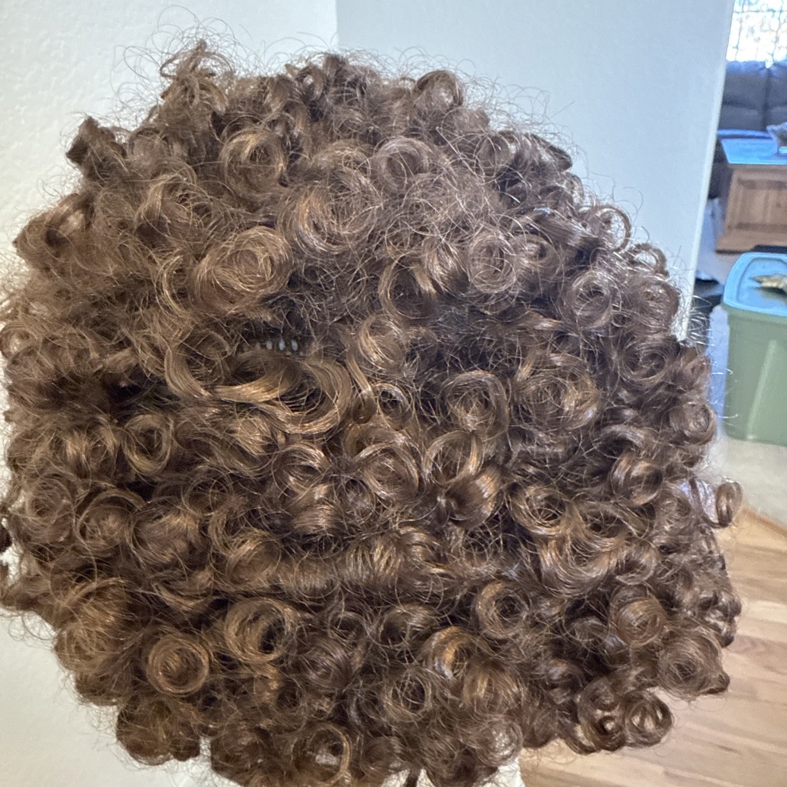 Kinky Curly Short Cap Wig Lace Cap Natural Light Brown Synthetic 80