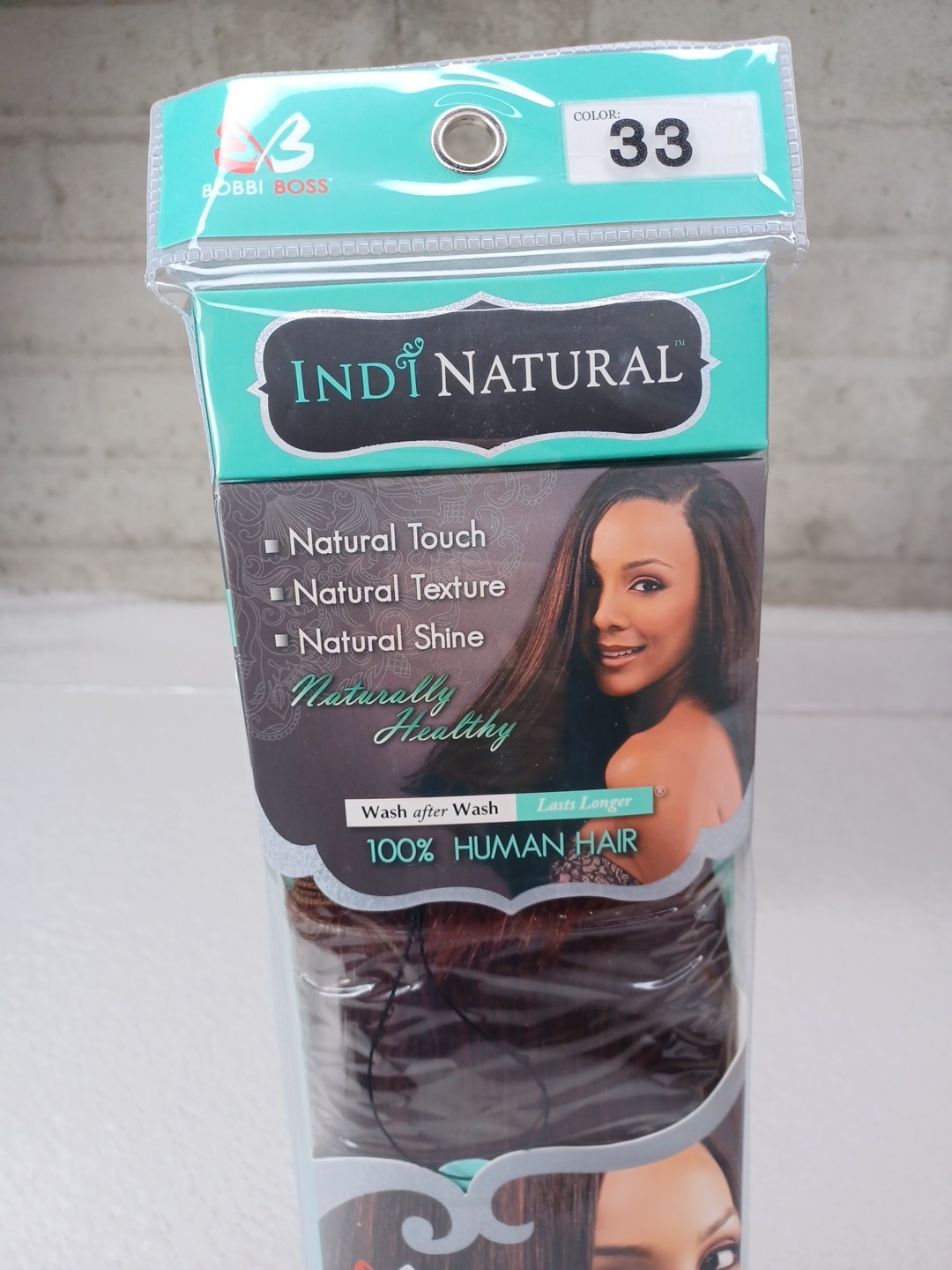 Human Hair Dream Yaky 33-12″ Bobbi Boss Indi Natural Color 33 NEW