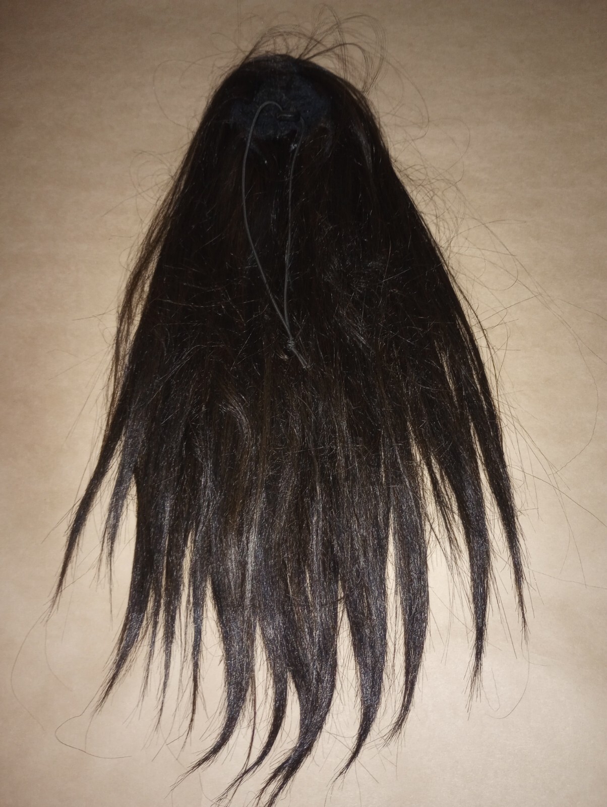Bijoux 100% Synthetic wig ponytail