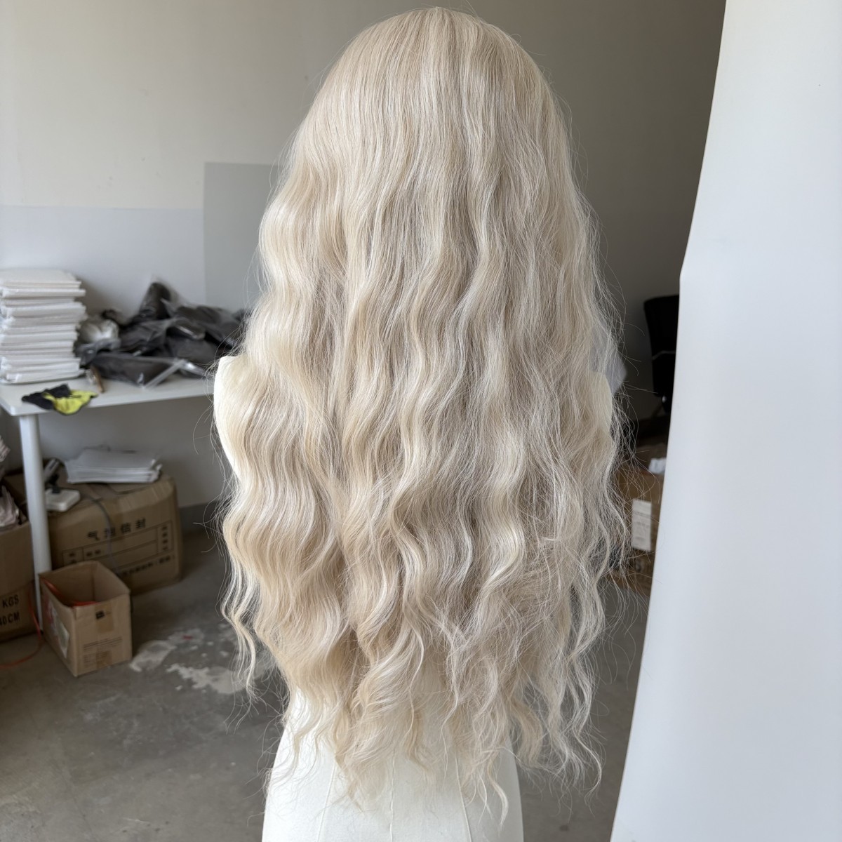 Soft Bleach Blonde Long Wavy Synthetic Hair Natural HD Lace Front Wig