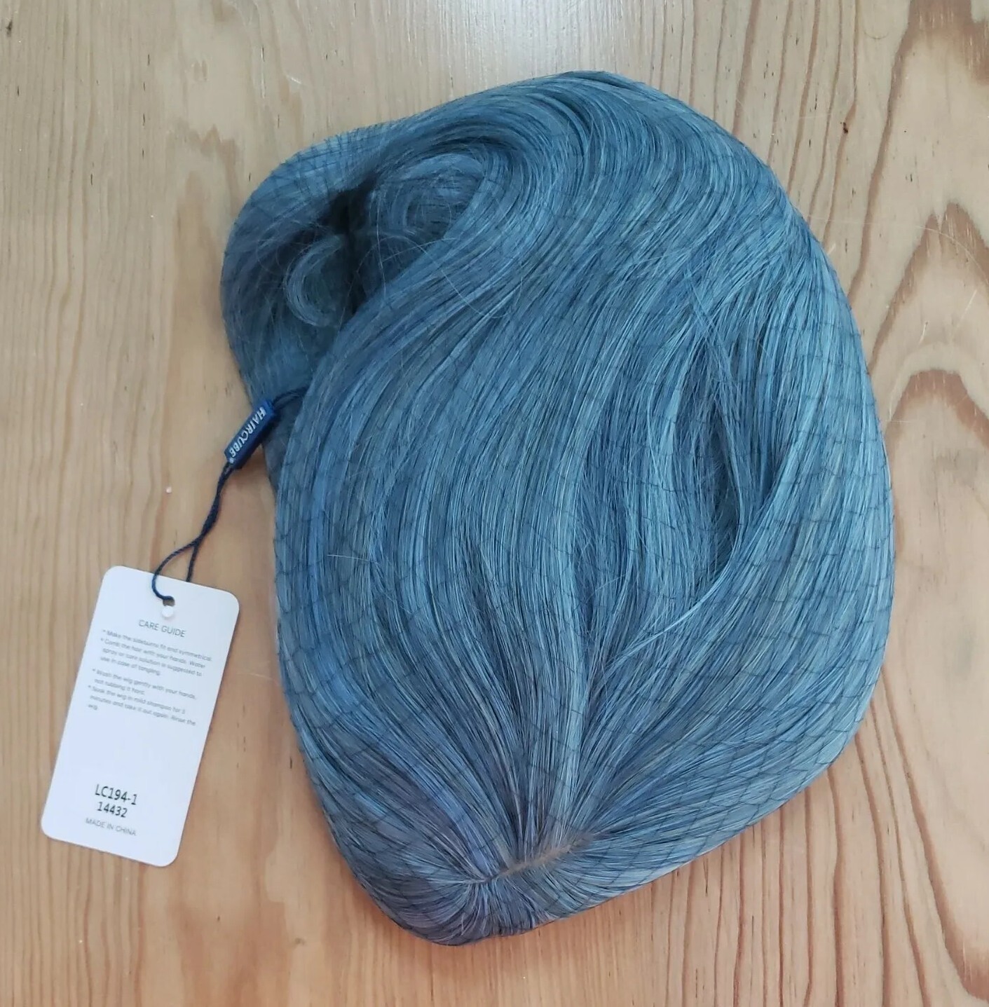NWT Haircube Mermaid Baby Blue 22″ Long Synthetic Wig Cap LC194-1