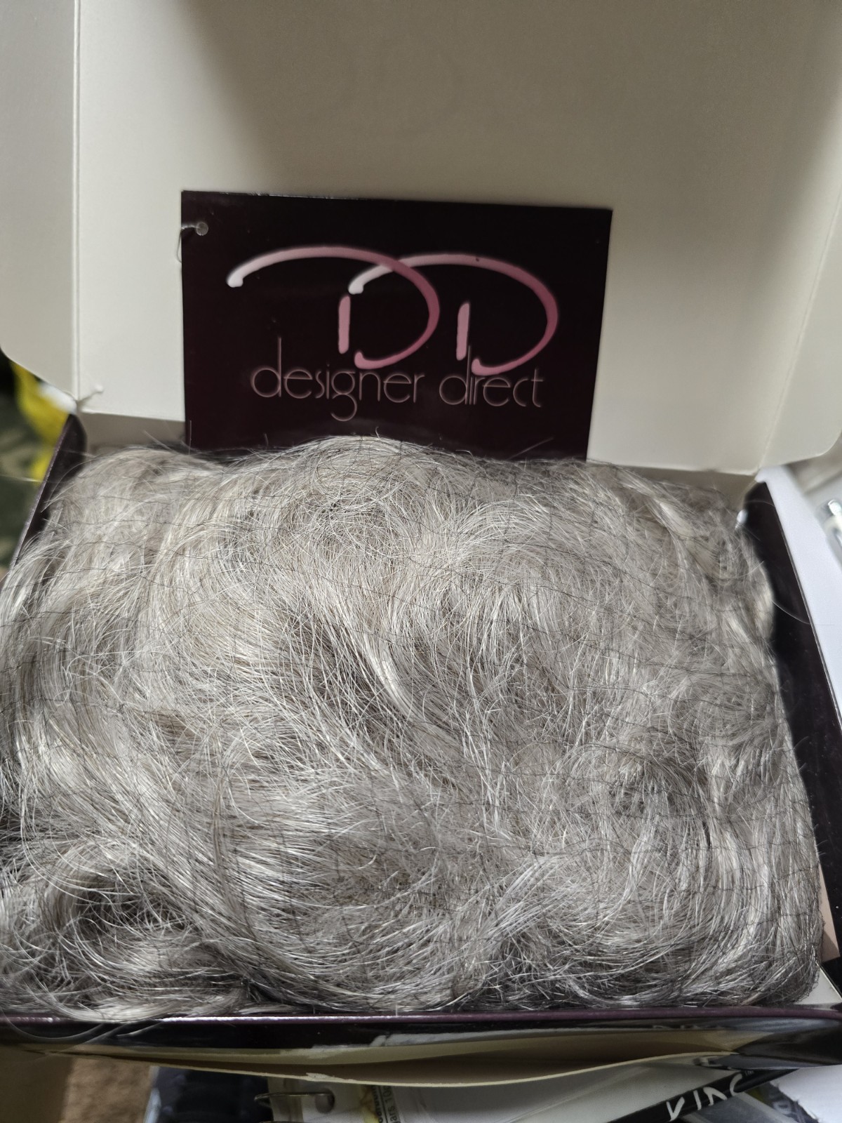 Ladies Bright & Lively Style WIG color 56 Size Large (The Wig Comp) NIB T118