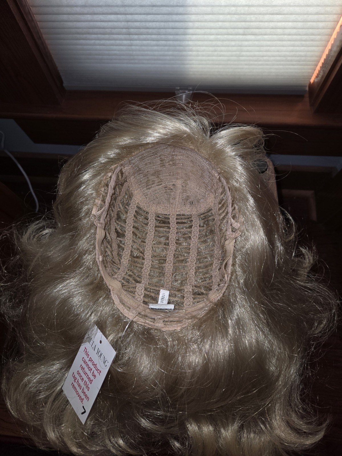 Paula Young Kyra Synthetic Wavy Classic Cap Free-Part Wig – Light Blonde 3917