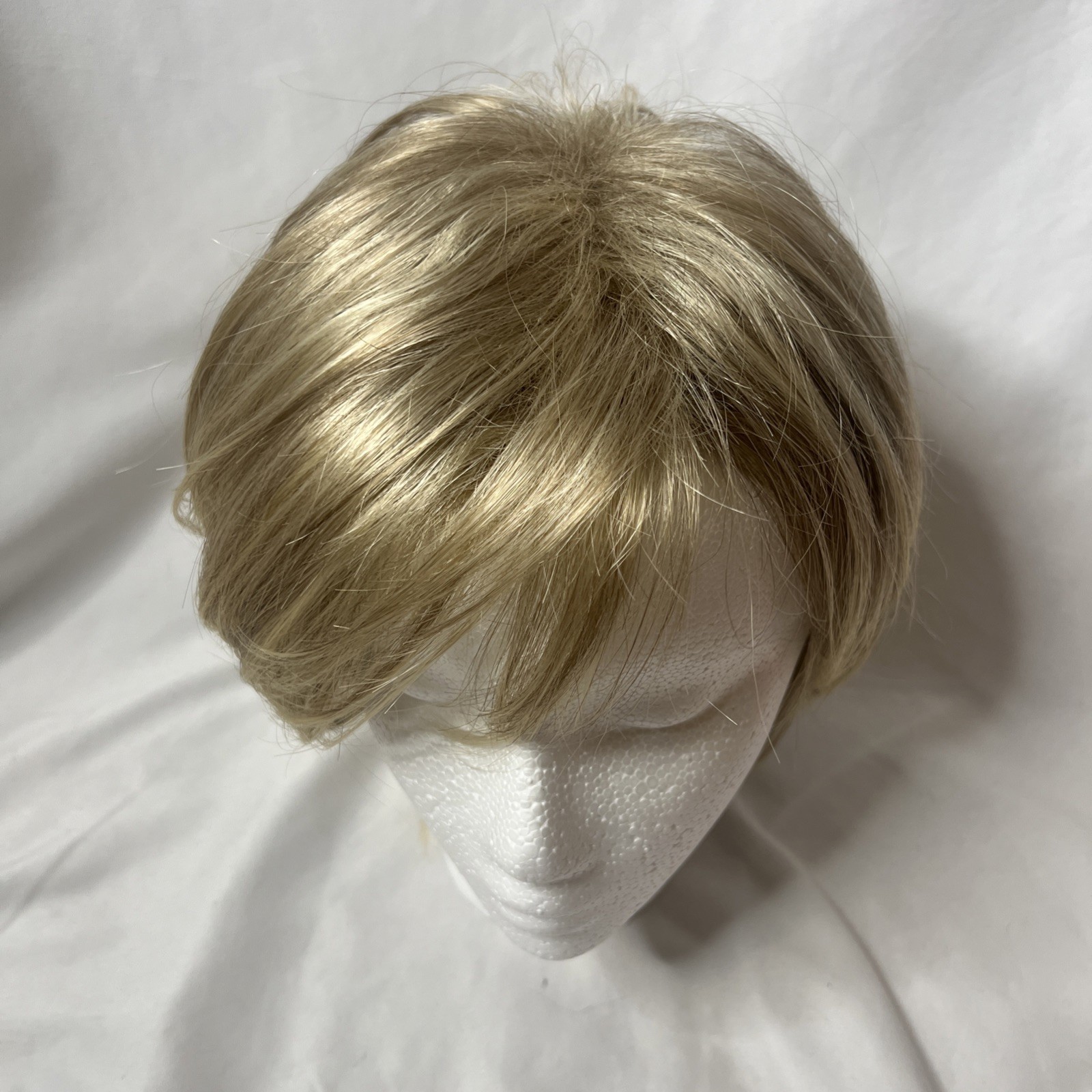 Estetica Designs Renae RH1488 Wig Dark Blonde w/lightest Blonde Highlights