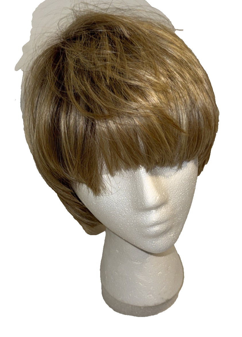 Hairdo Tru2Life Wig Short Brunette w Golden Blonde Highlights Layered Synthetic