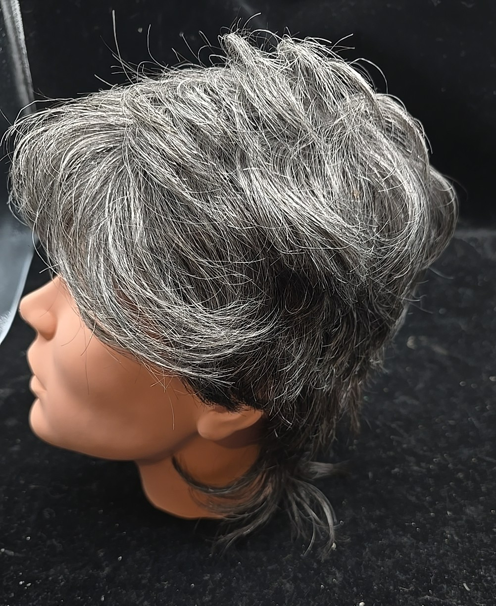 Foxy Silver Wig Razor Cut Shag Japanese Made In Indonesia Misung Modacrylic Gray