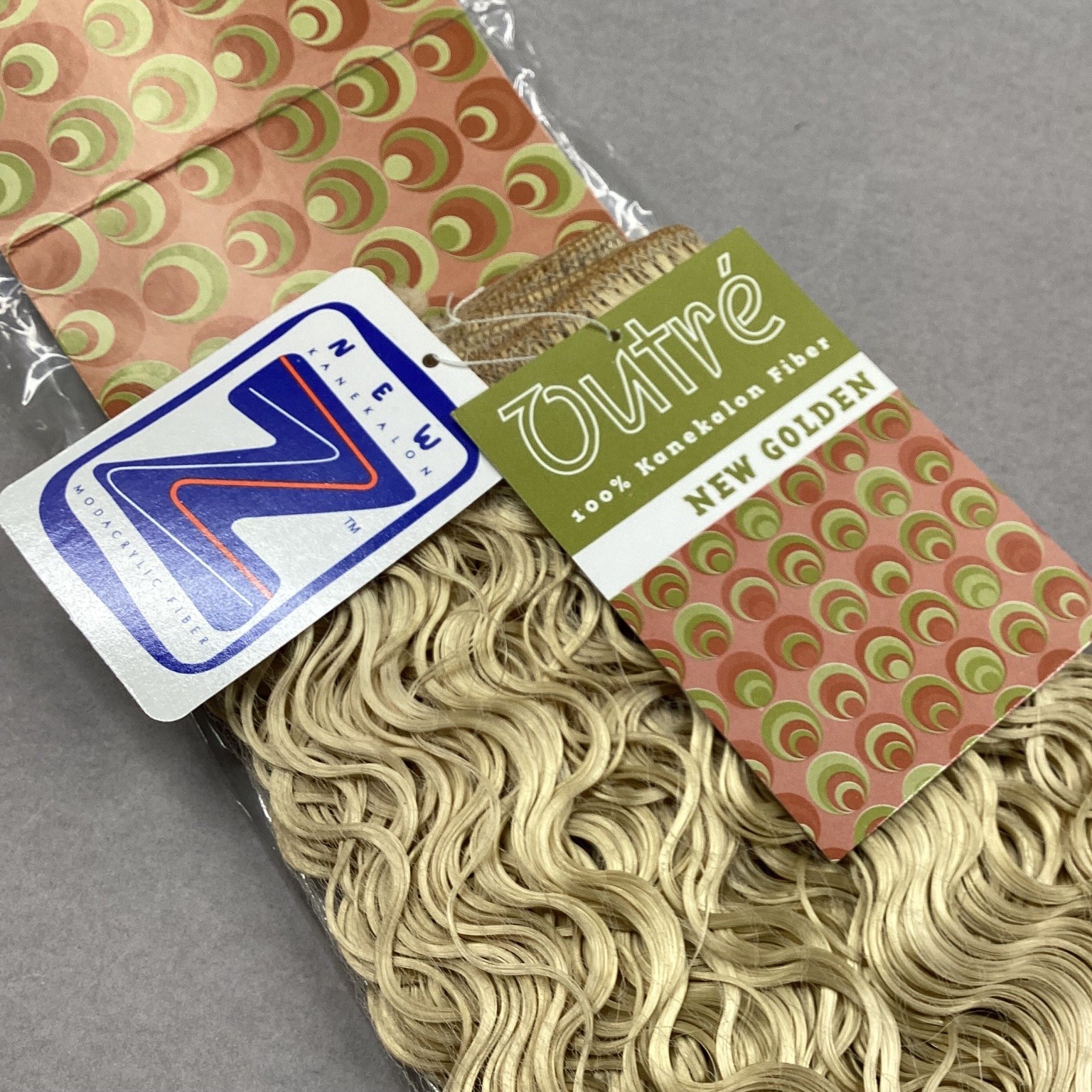 Outré Peggy Weaving Hair Extensions 100% Kanekalon Fiber 613 New Golden