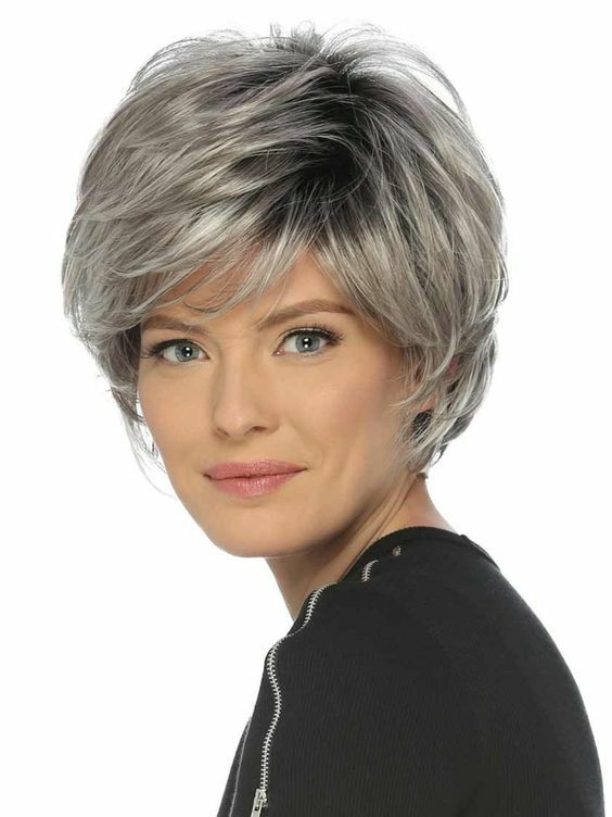 Women Short Gray Wigs Ombre Grey Hair Pixie Cut Wigs for Daily Wear Natural Wigs