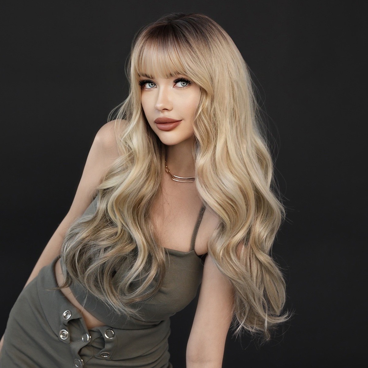 Gradually changing natural blonde long wavy hair synthetic rose net