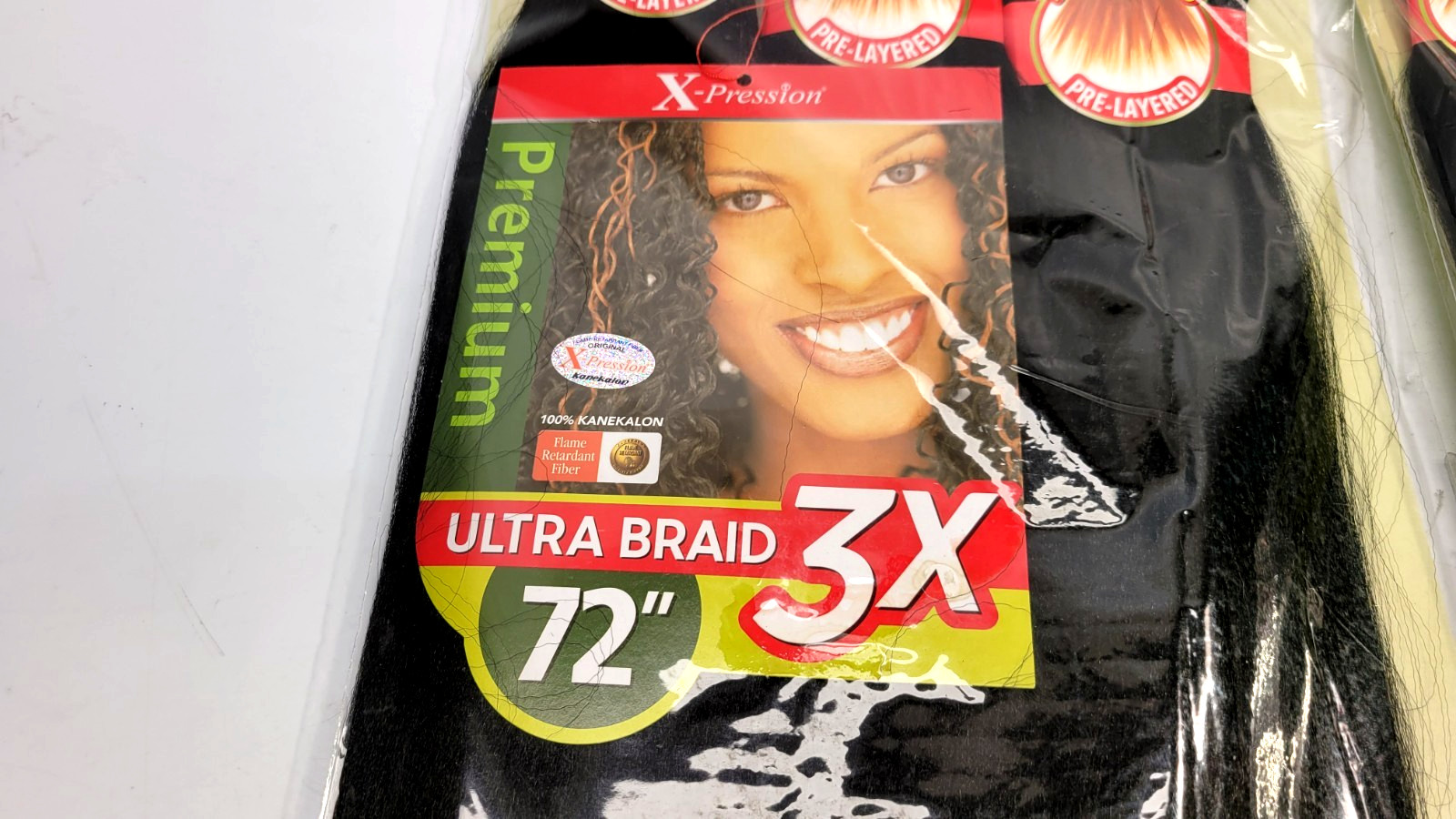 (2) Outre X-Pression 3X PreStretched Ultra Braid 72″ Kanekalon Color 1 JET BLACK