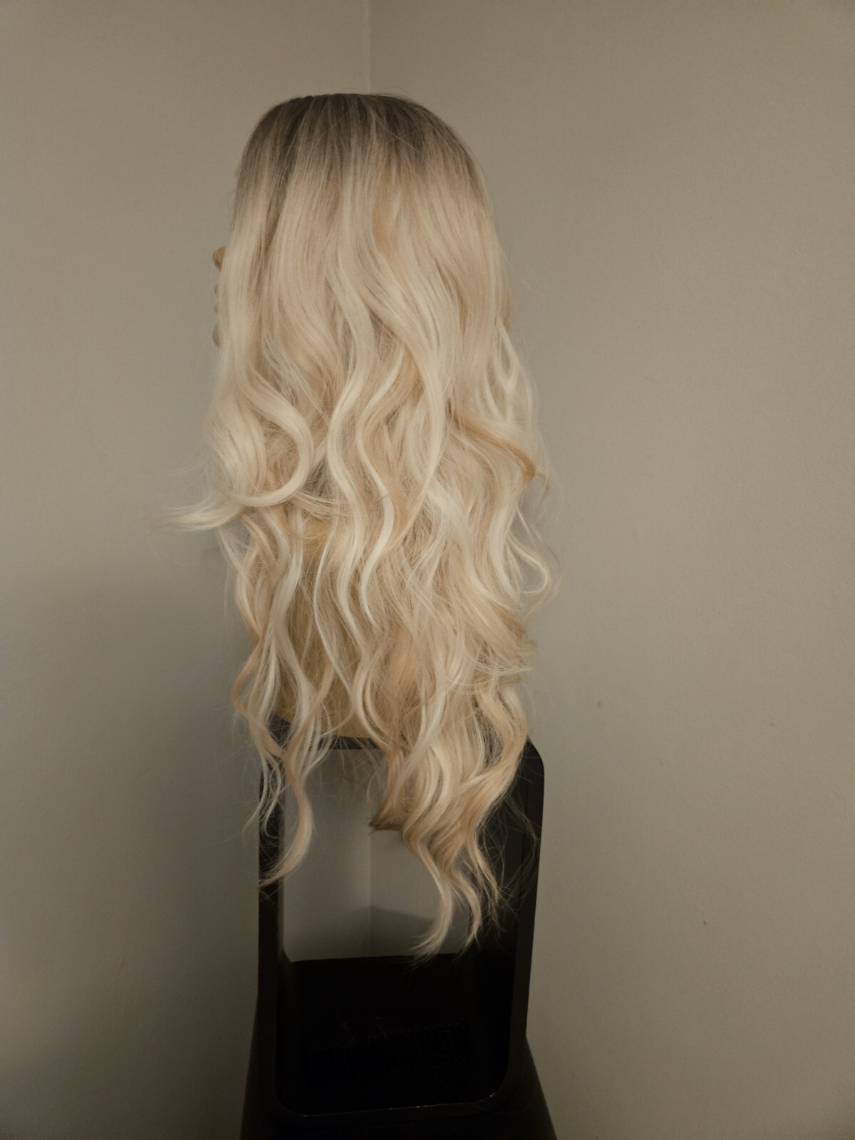 LACE FRONT MIXED LIGHT BLONDE LONG WAVY ROOTED WIG