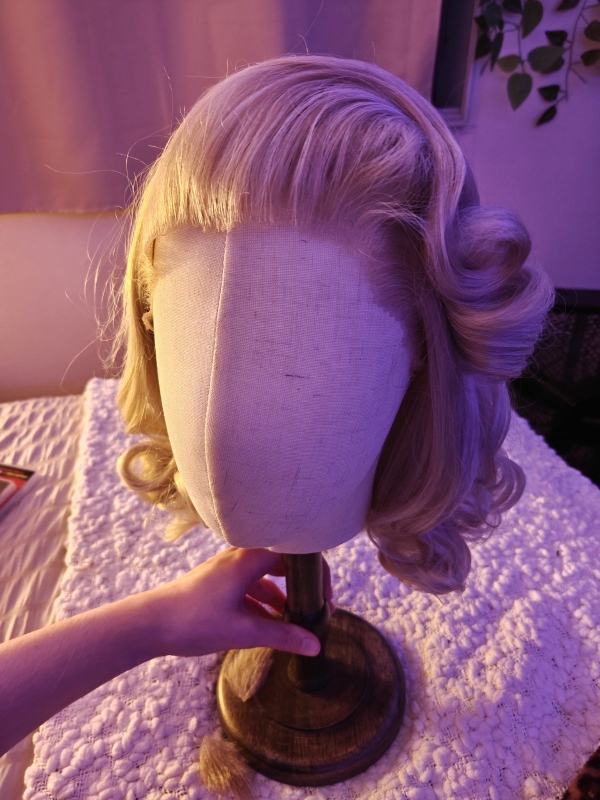 1940s Rita hayworth gilda styled celebrity costume wig in Champagne blonde