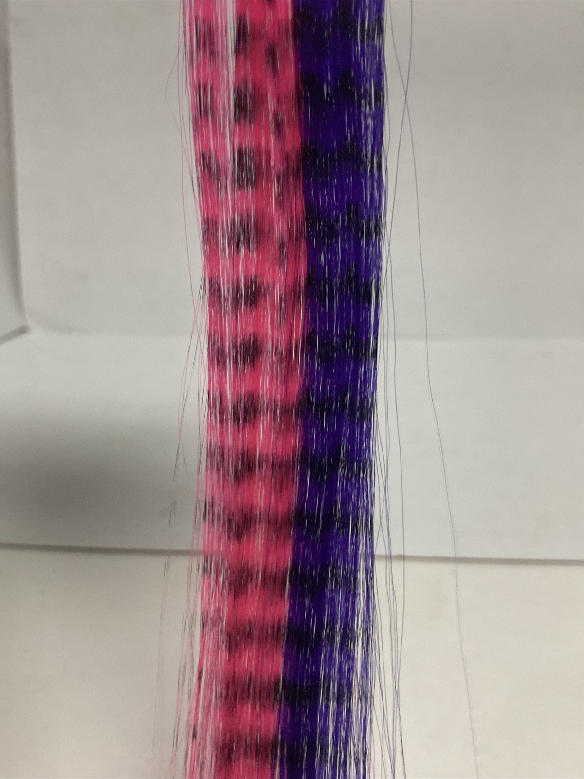 1 PIC HIGH LIGHT CLIP IN FAUX SYNTHETIC FEATHERS 16″ HAIR EXTENSION MIXED COLOR