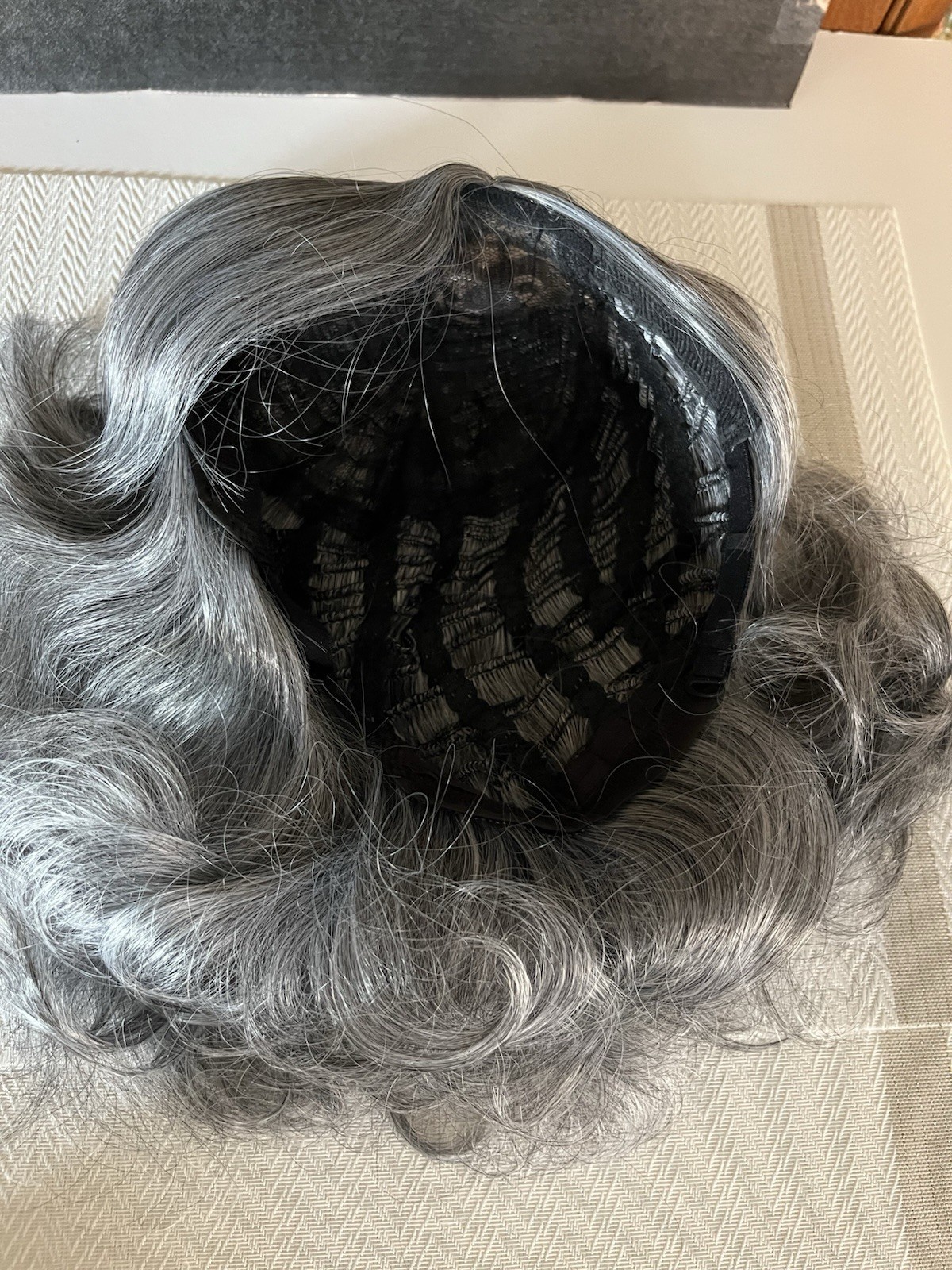 Gray Short Wavy Bob Wig Hairpiece with Cap, Free-Part, Natural Look