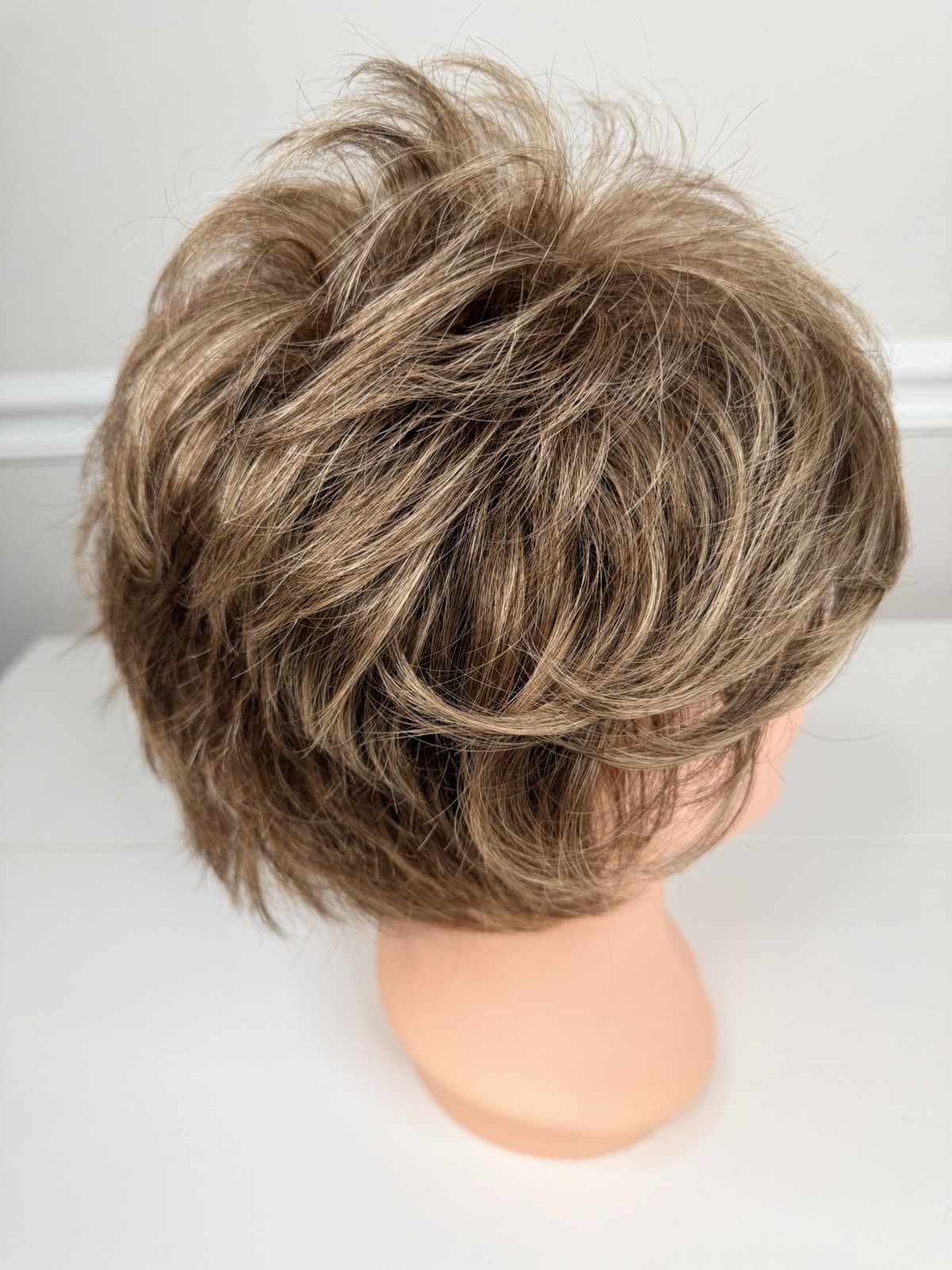 Gabor short cut Wig Average Cap brown highlights layered Women’s 48539 Flexlite