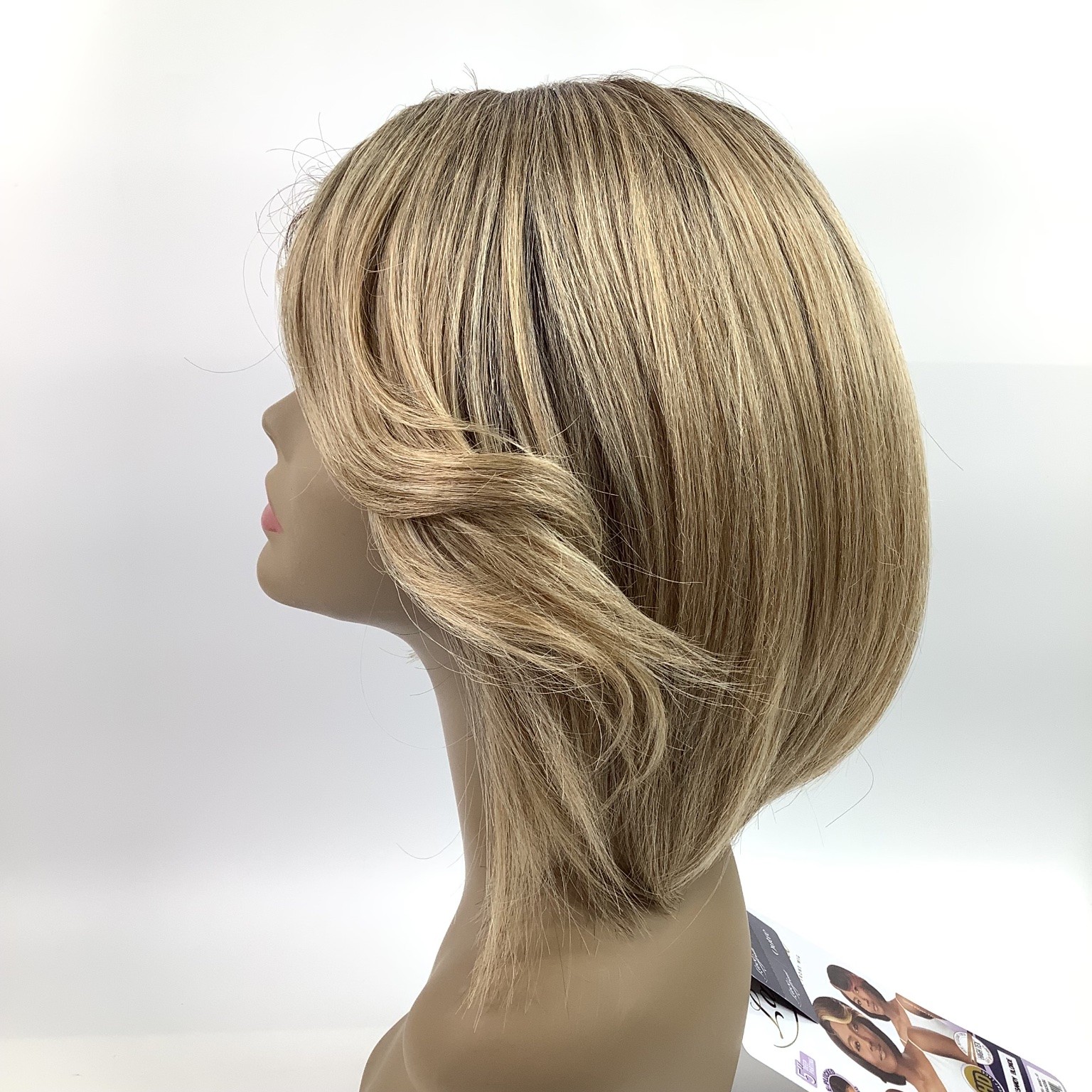 Outre Mandi Lace Front Wig 10″ DR4/SANDY BLONDE Heat Resistant Fiber