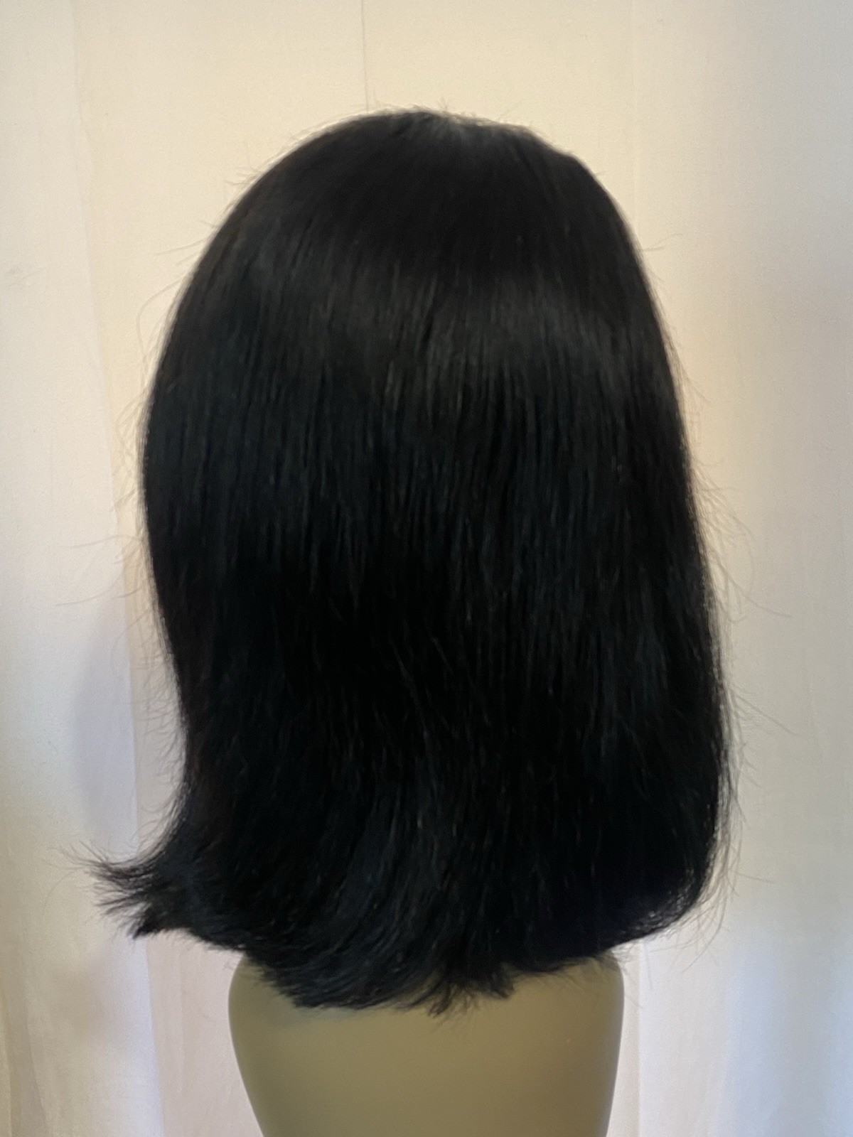 NEW 13×6 HD Lace Straight Bob Wig 12″ Glueless Pre-Plucked Blunt Cut 180 density