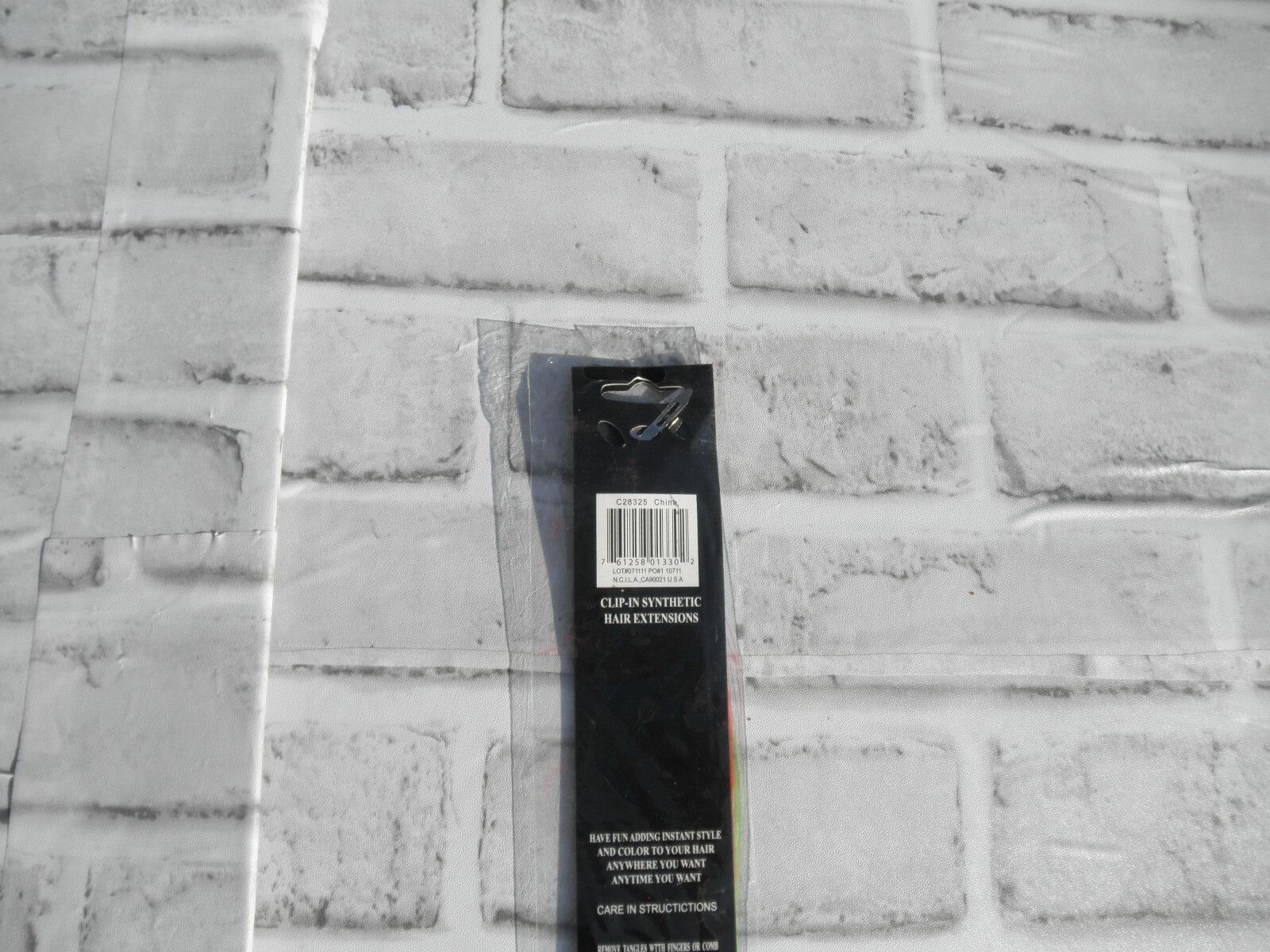 NEW SYNTHETIC FEATHER HAIR EXTENSION (GREEN, PINK) 11″ LONG #15 FREE USA SHIP