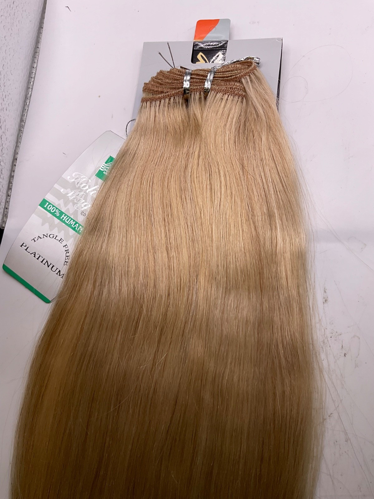 Bobbi Boss Soft Silky Straight 100% Human Hair Item: SSW 14L Color: 16/22