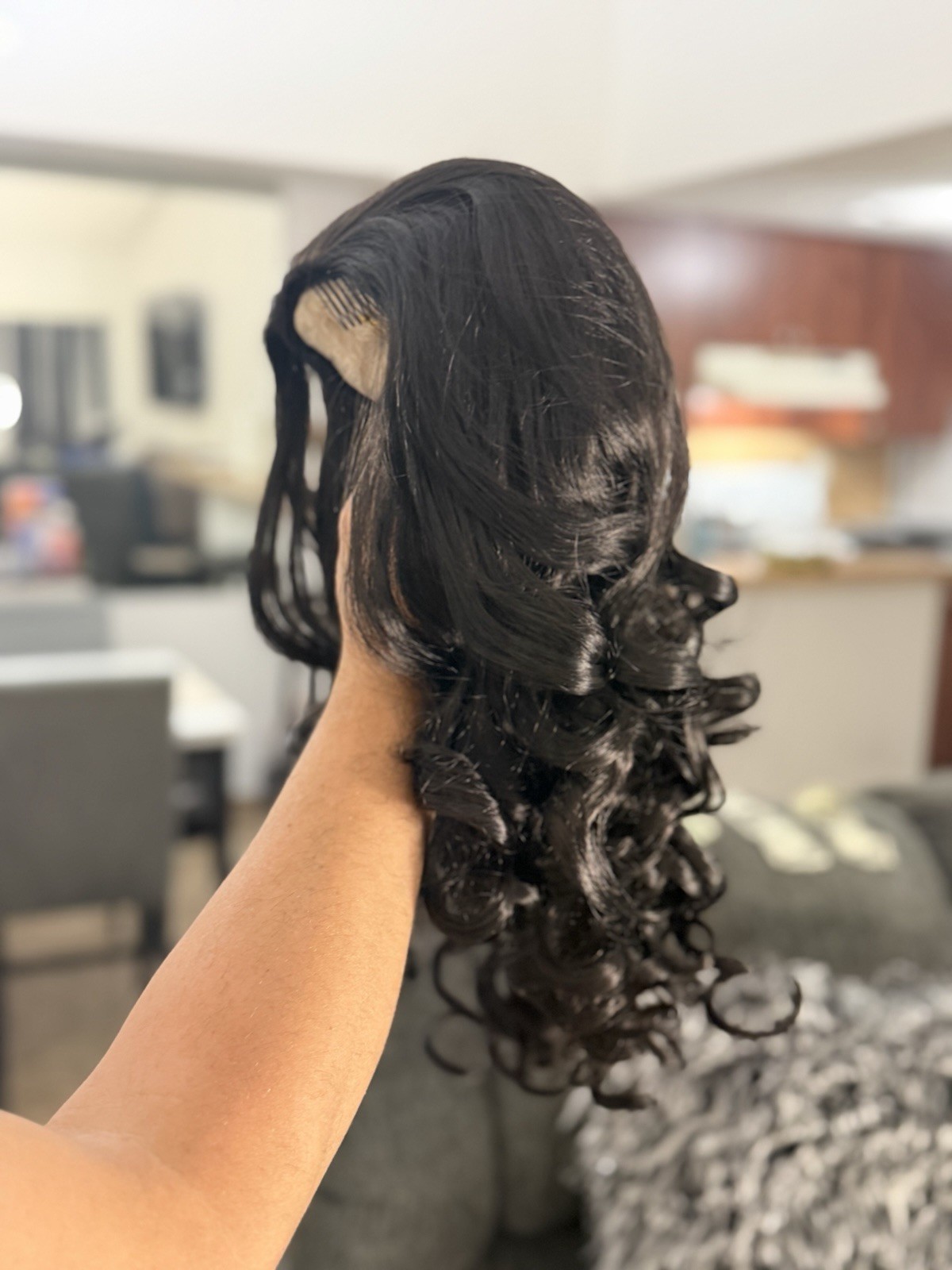Beautiful wigs. Good quality. Different colors and styles.