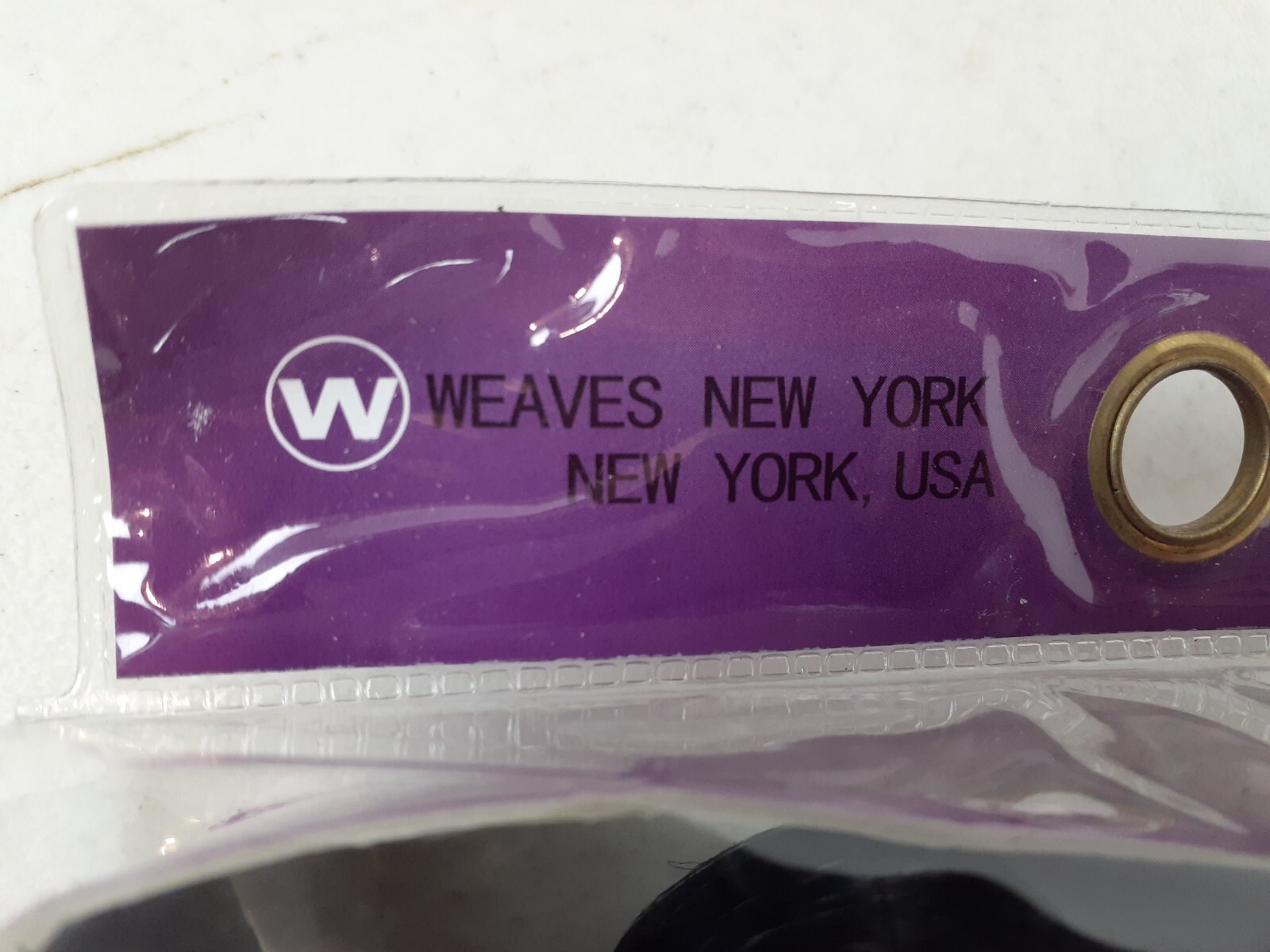 W Weaves New York Wig MARIA Long Black Hair 100% Japanese Fiber Synthetic NEW