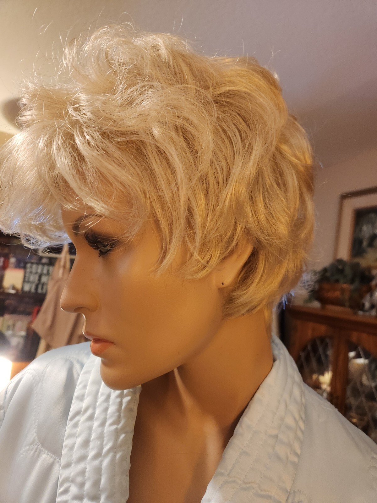 TWC Fashion Club Designs Tiffany Wig Color # 22 Light Blonde Size Average