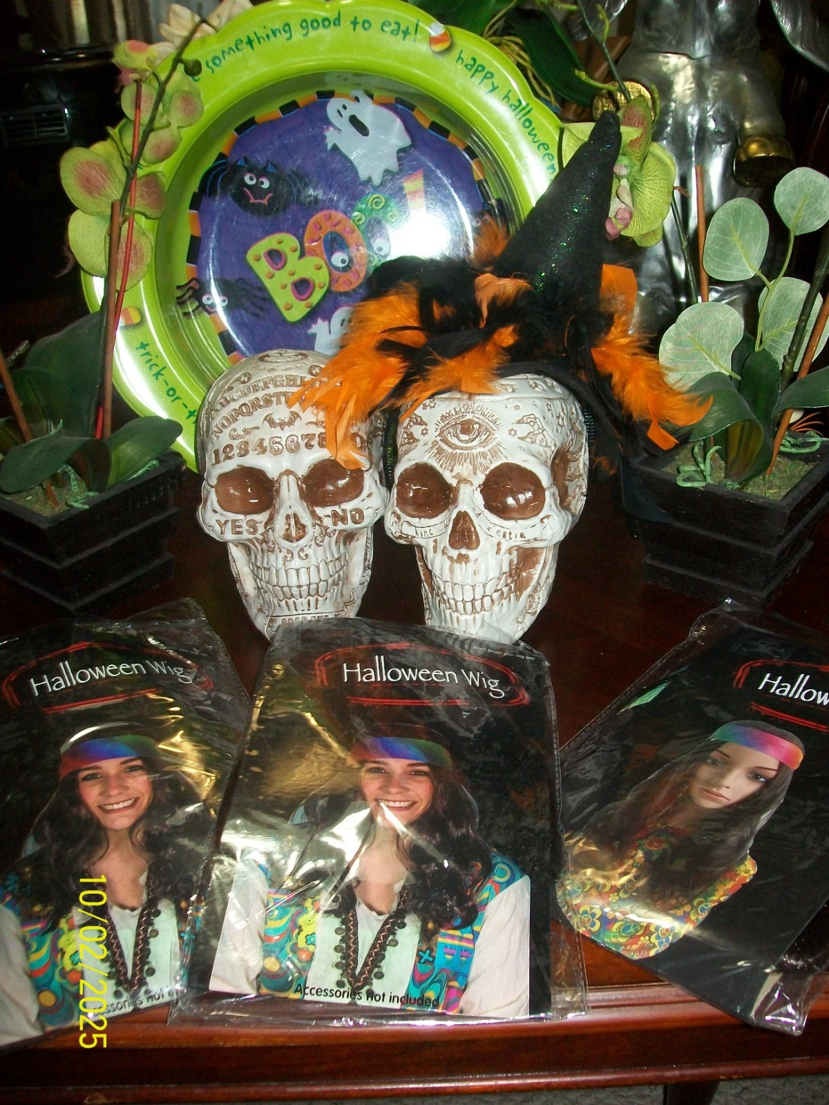 Mardi Gras By Regent Wavy Dark Brown Full Wig Gypsy, Witch, Pirate Costume NWT