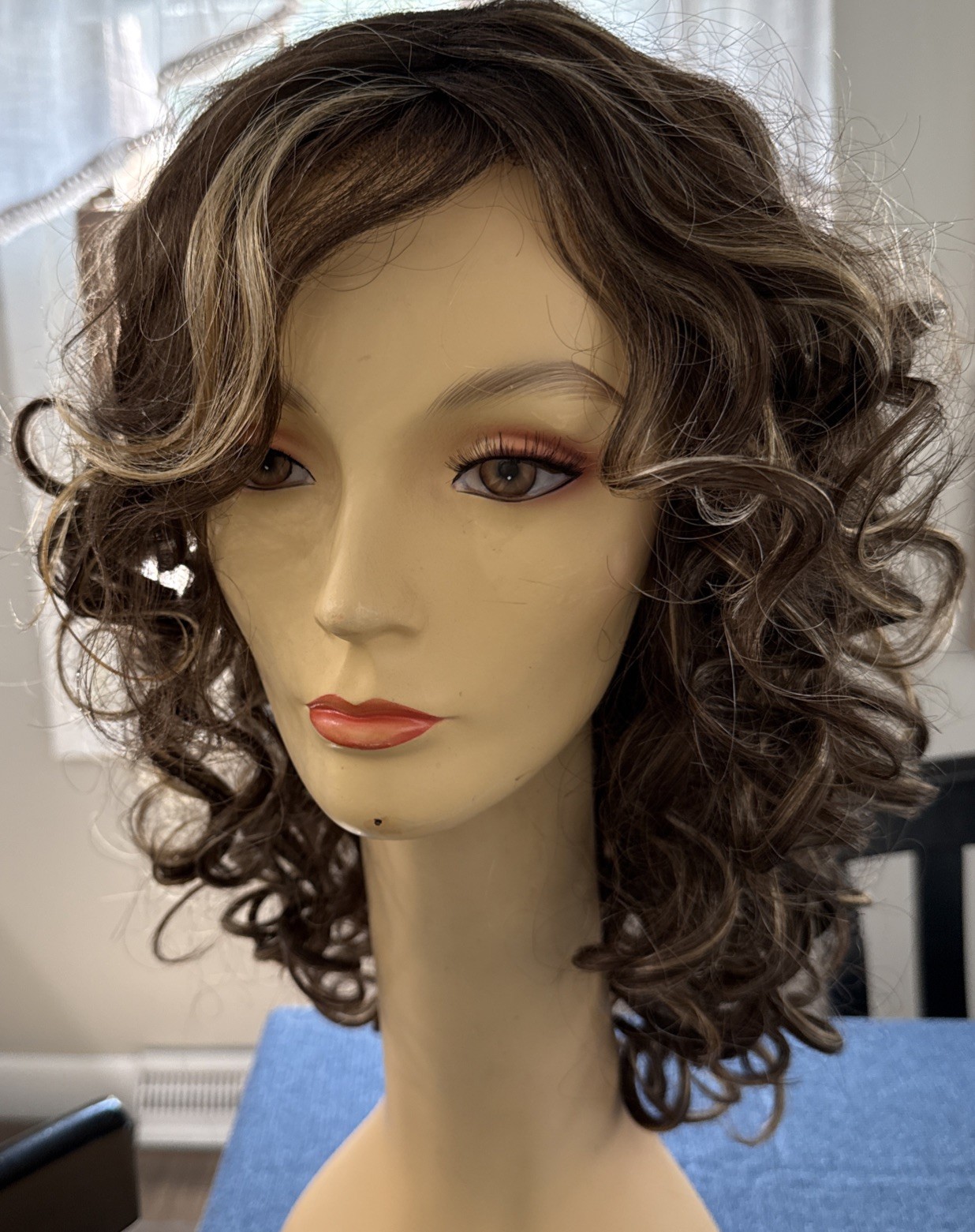 Estetica Designs Gorgeous Naturelle Everly CKISSRT4 Synthetic Wig