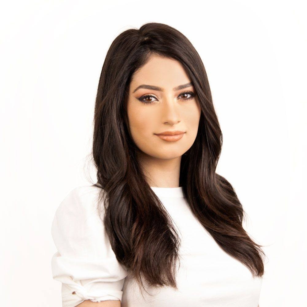 Milano Collection 18″ Topaz Lace Top Topper Soft Black Wig, and Carrying Case