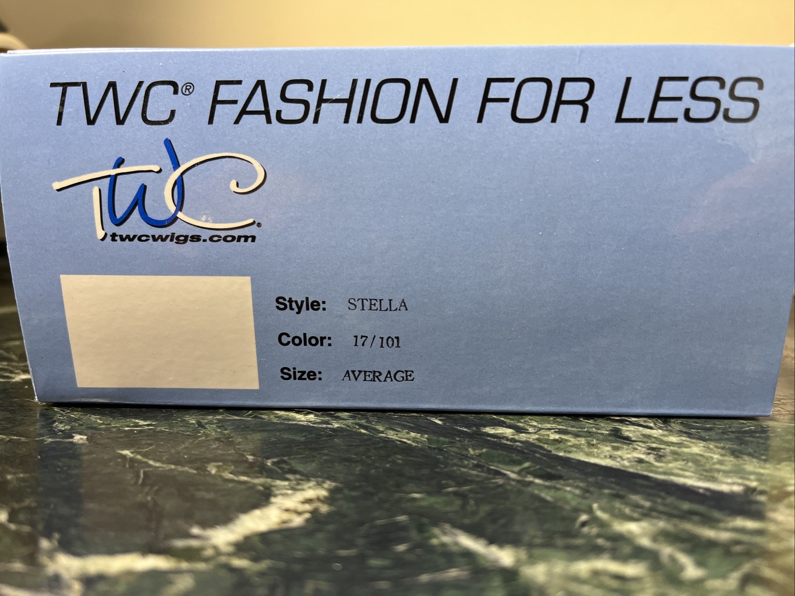 Vintage TWC Basics Synthetic “Stella” Wig NWT Size Average 17/101 Platinum Frost