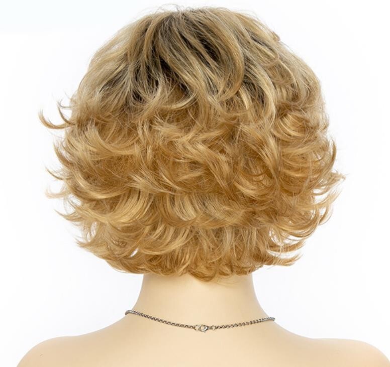 Short Women Wig Layered Wavy Blonde Ombre‌ Synthetic Hair Capless Wigs 8 Inches