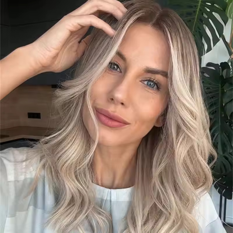 18Inch OmbrePlatinum Blonde Highlights 100% Human Hair 13×4 Lace Front Wigs