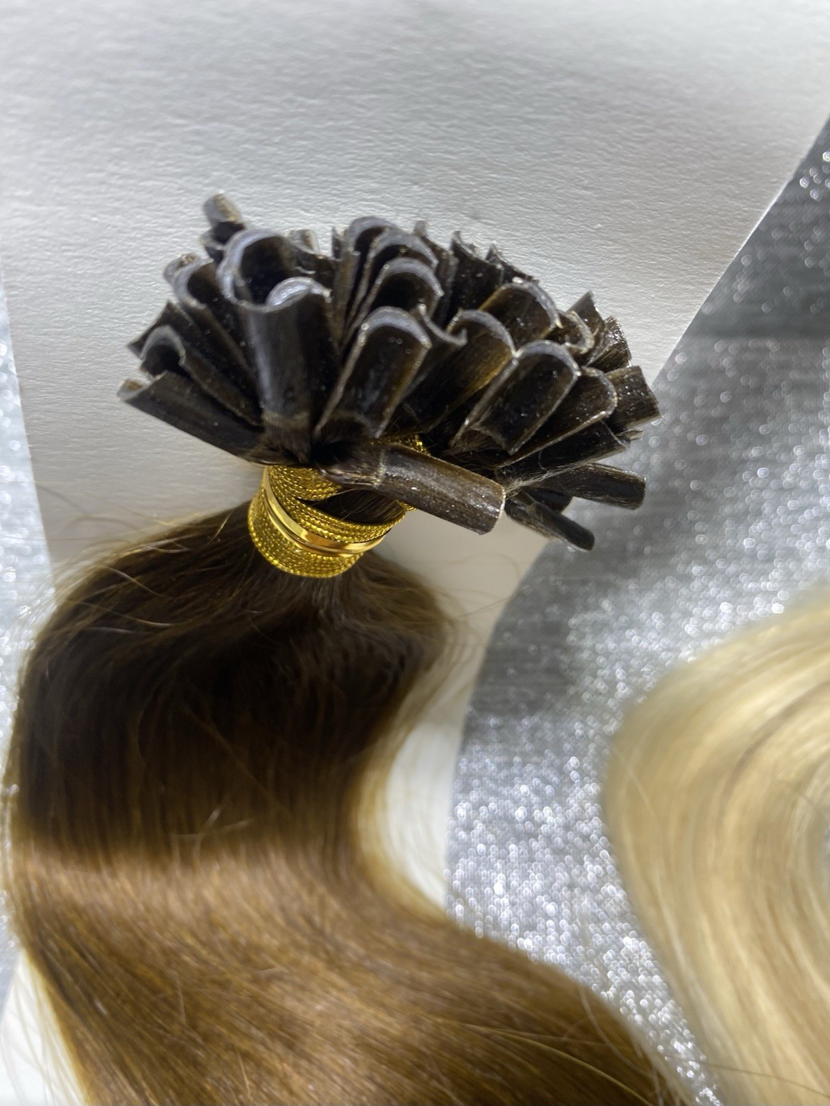 VE Sunny 22 Inch 50g U Tip Hair Extensions Remy Human Hair T4/60 Ombre Blonde