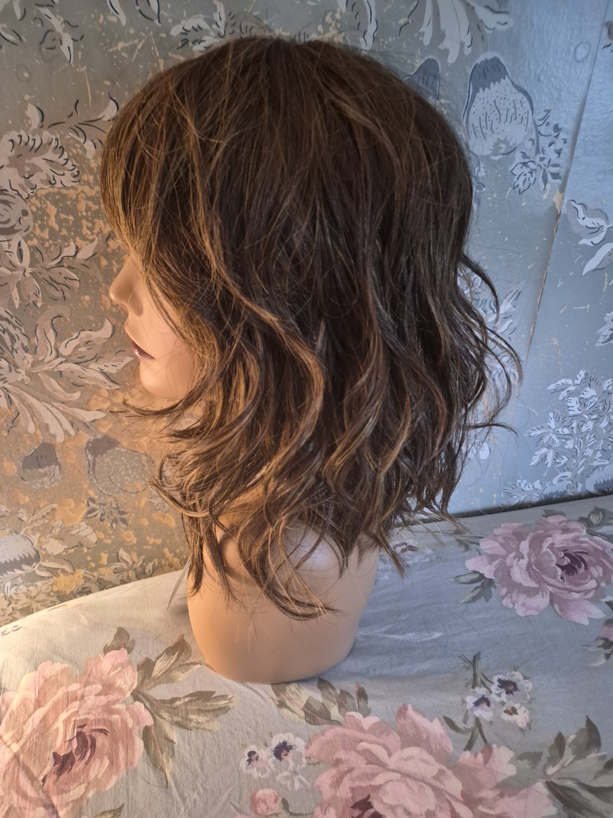 Rene of Paris Breezy Wavez 1501 Marble Brown Wavy Layered Wig AverageStretchyCap