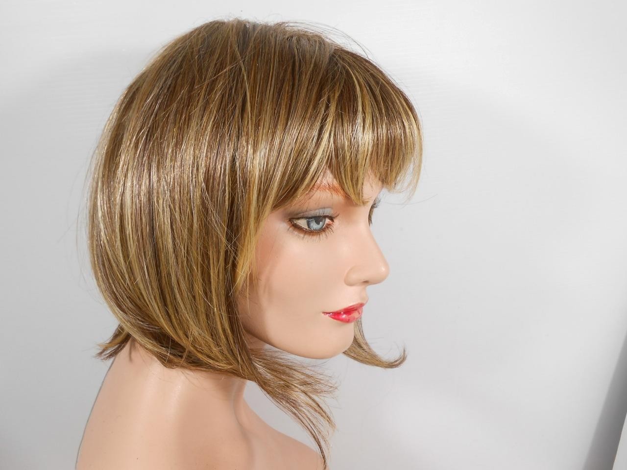 NEW HAIRDO WIG LAYERED LOVE AVERAGE 18H257 GLAZED MOCHA MED BROWN/GOLD R11S+