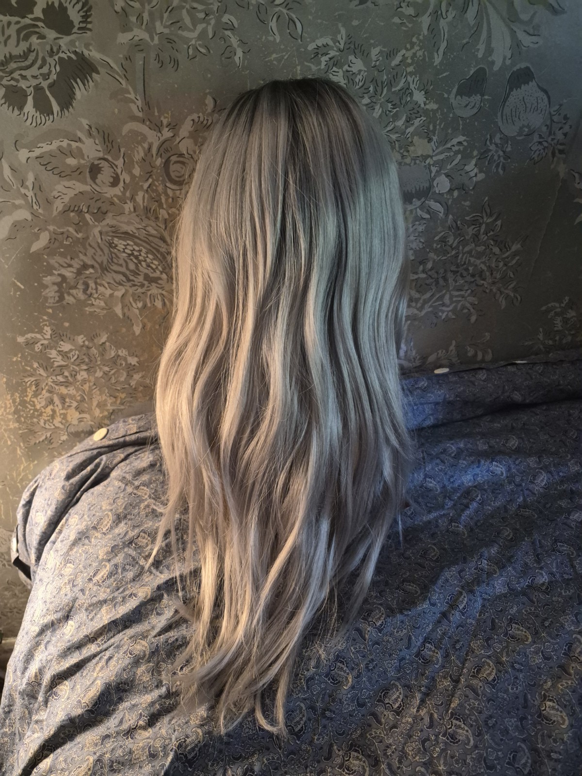 Rene of Paris Wren Synthetic Wig Wavy Layered Classic Cap Moonstone 2401