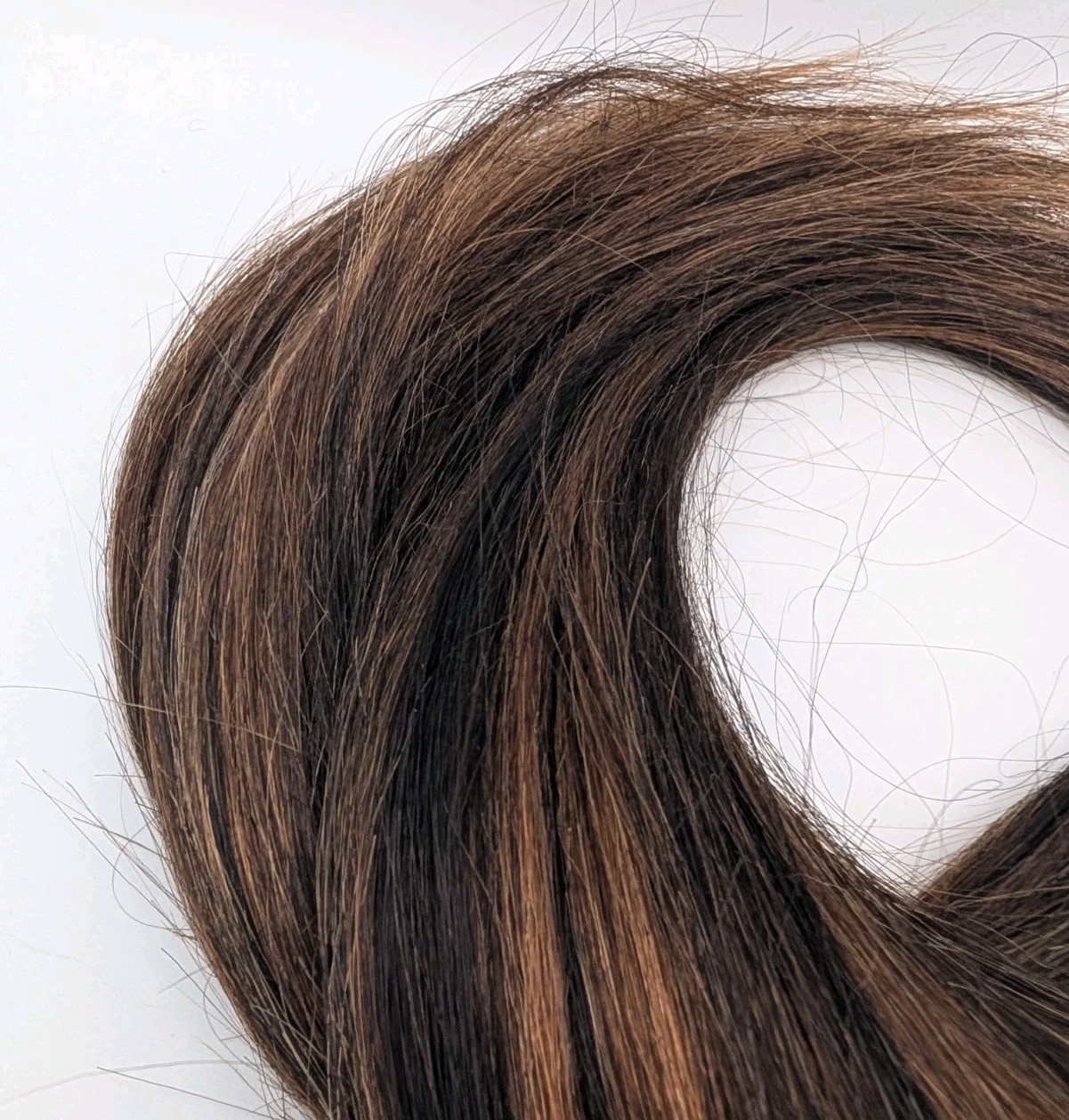 Hair Extensions 15″ Long With Clip Kit Included Brown W Gold Highlights