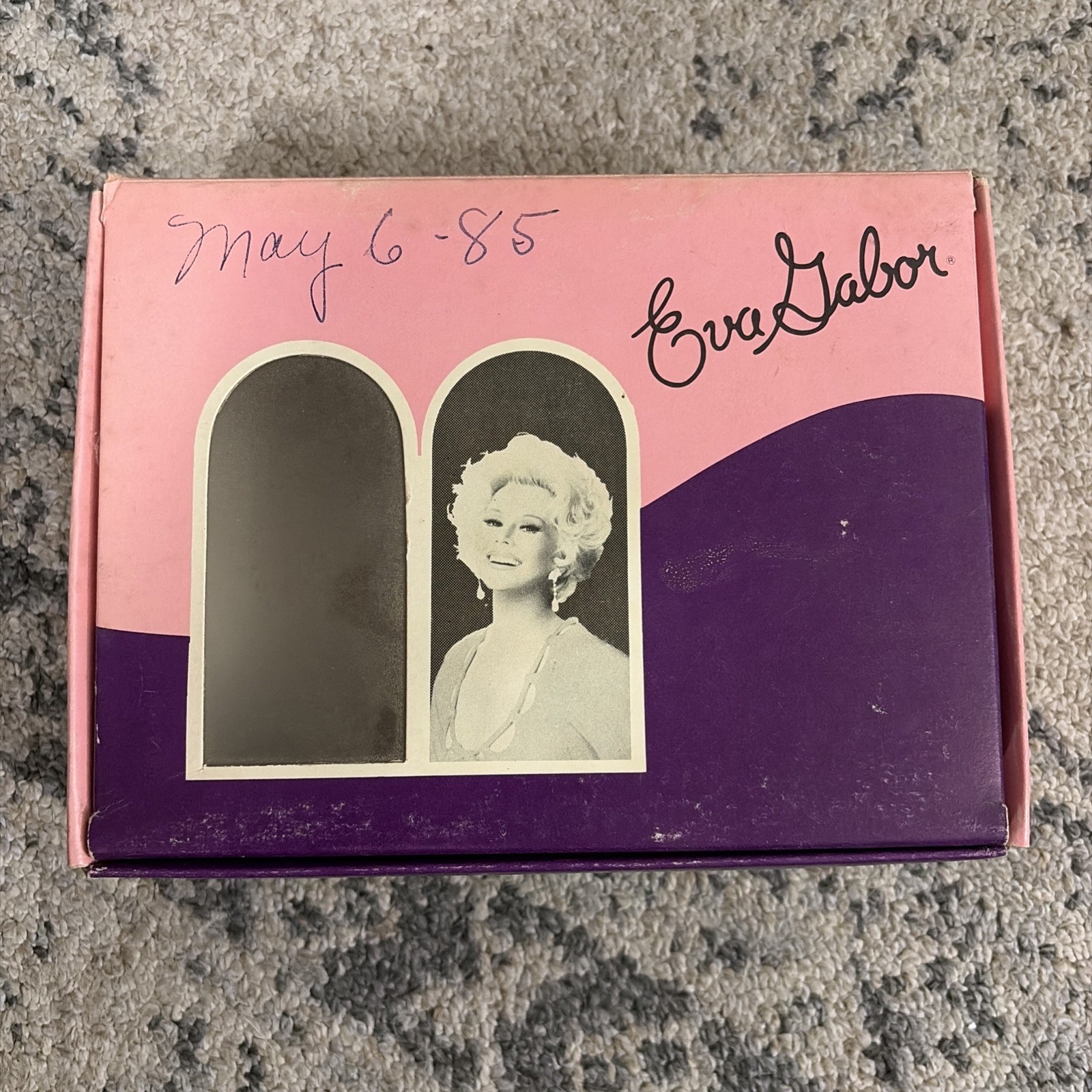 Vintage Eva Gabor Ready To Wear Wigs Easy Curl Color 44 With Original Box