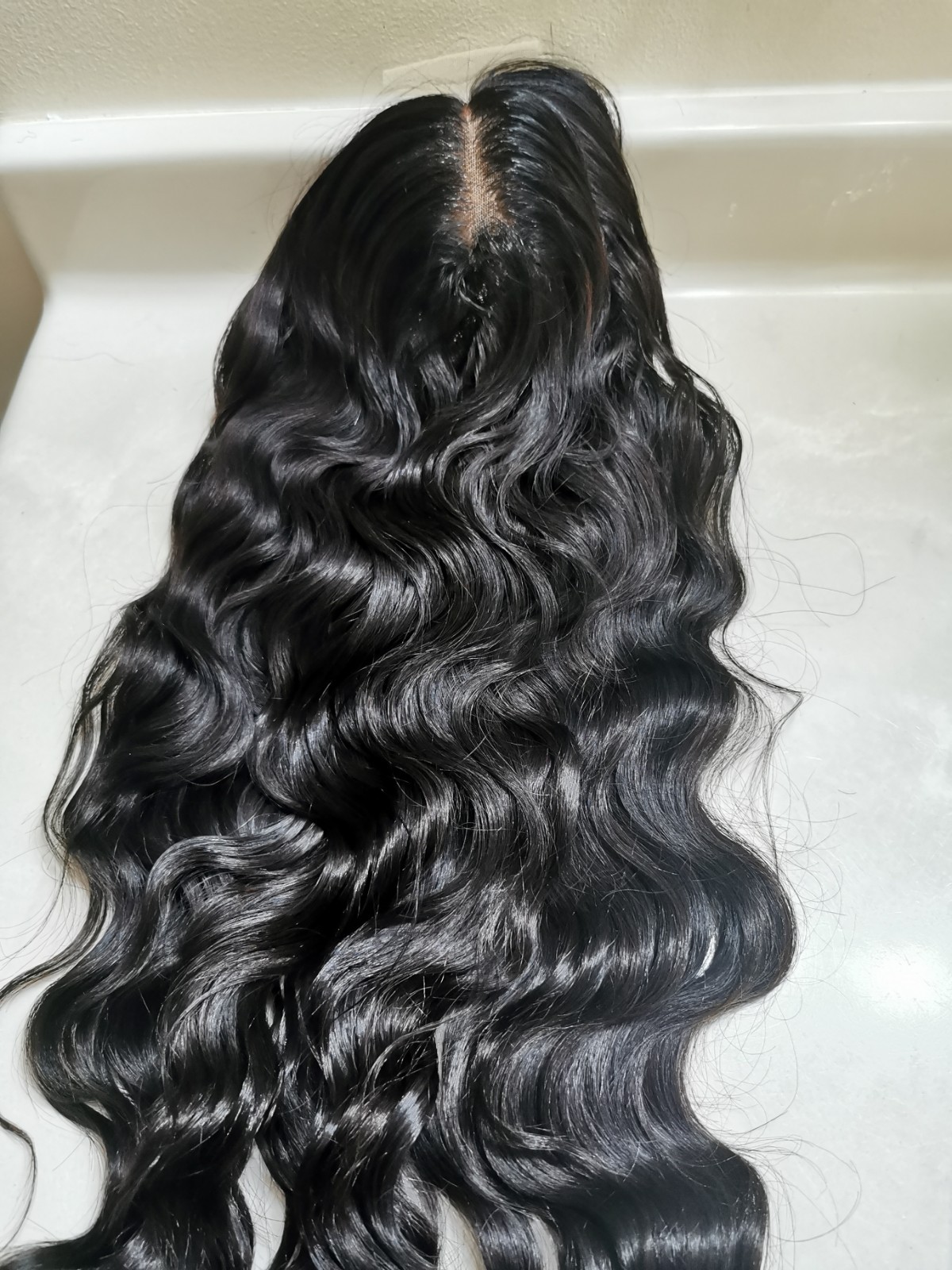 Quality Natural Black Wavy Human Hair Glueless Bleach Closure Wig 24″