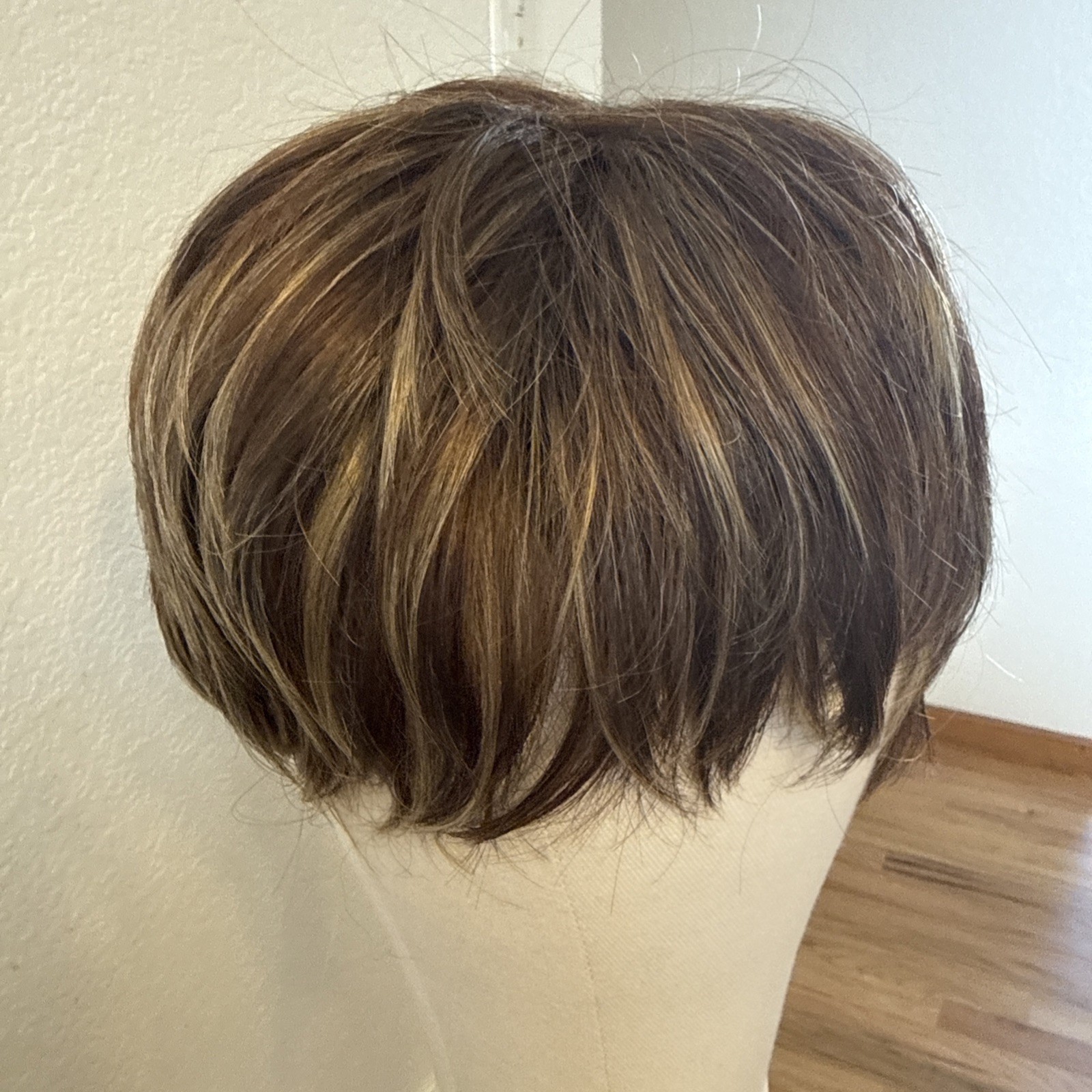 376 Gnimegil Wig pixie Brown Roots To A Dark Blonde Beautiful Wig Lace Cap 376