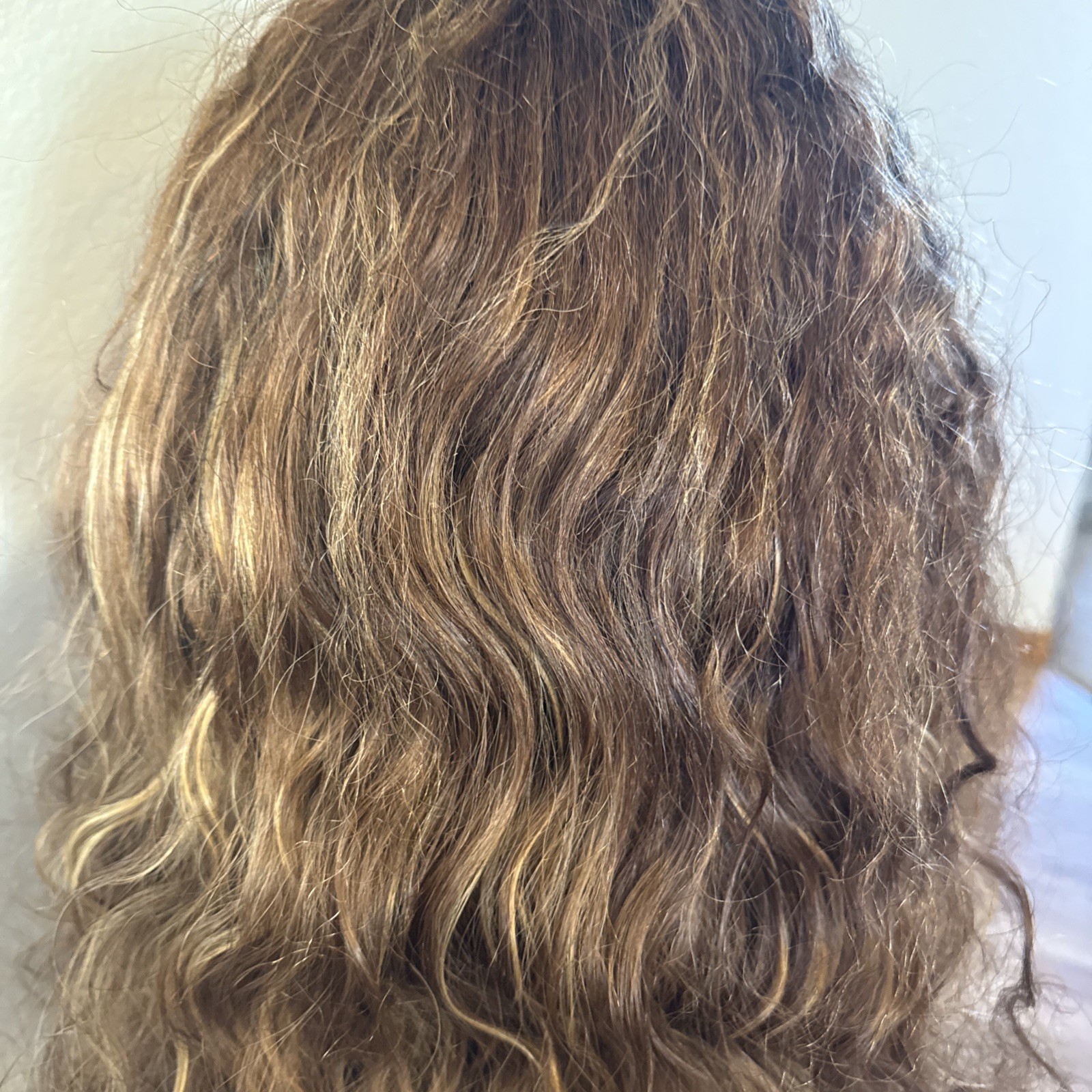 Human Blend. Lace Front Reddish Brown 28”363
